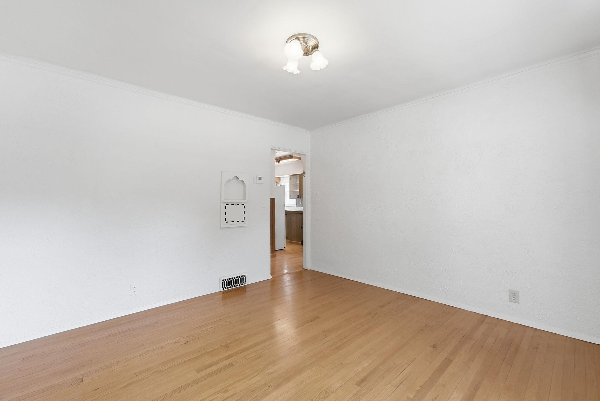 231 Maple Street Property Photo 13