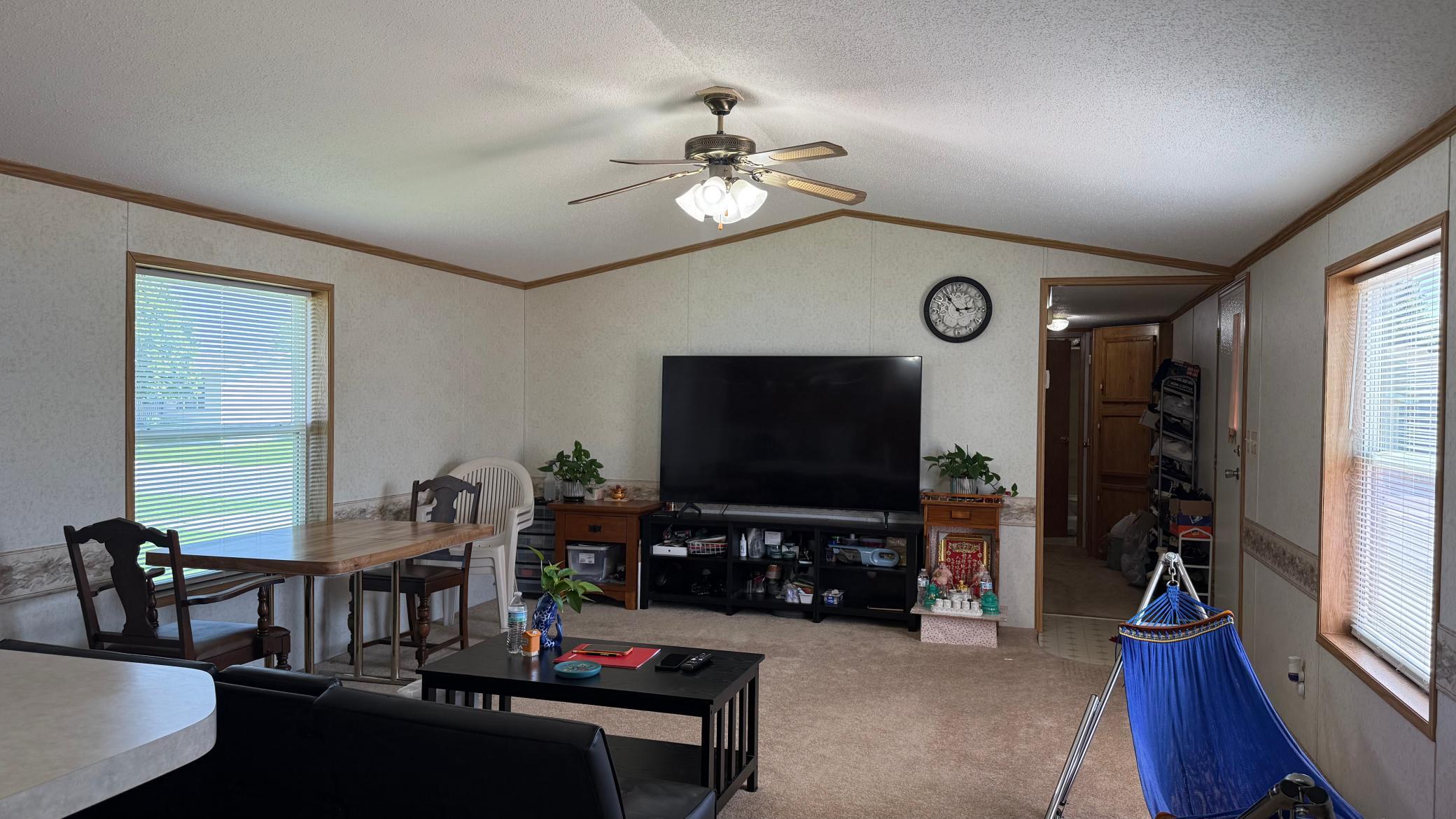 2062 Morgan Way Property Photo 4
