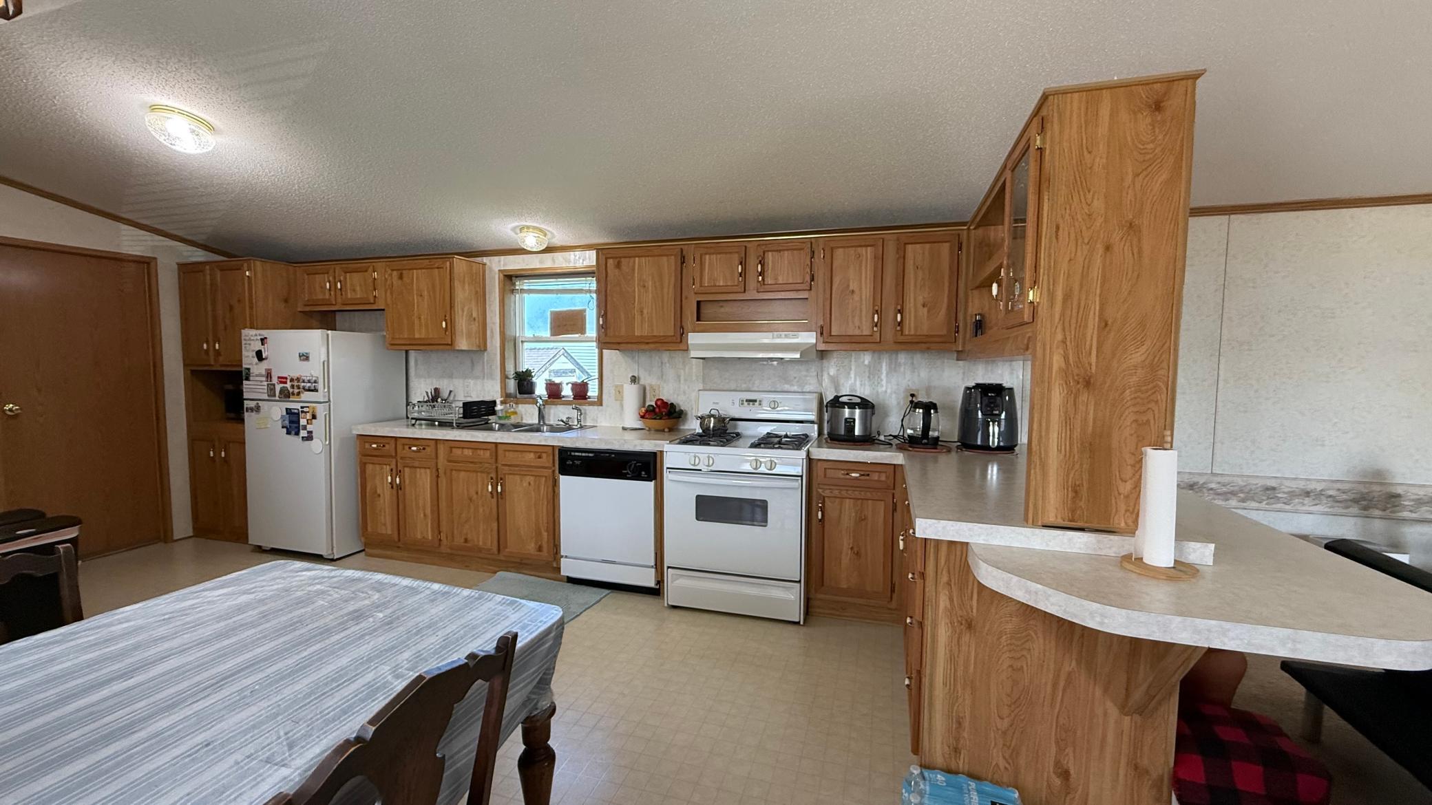 2062 Morgan Way Property Photo 5