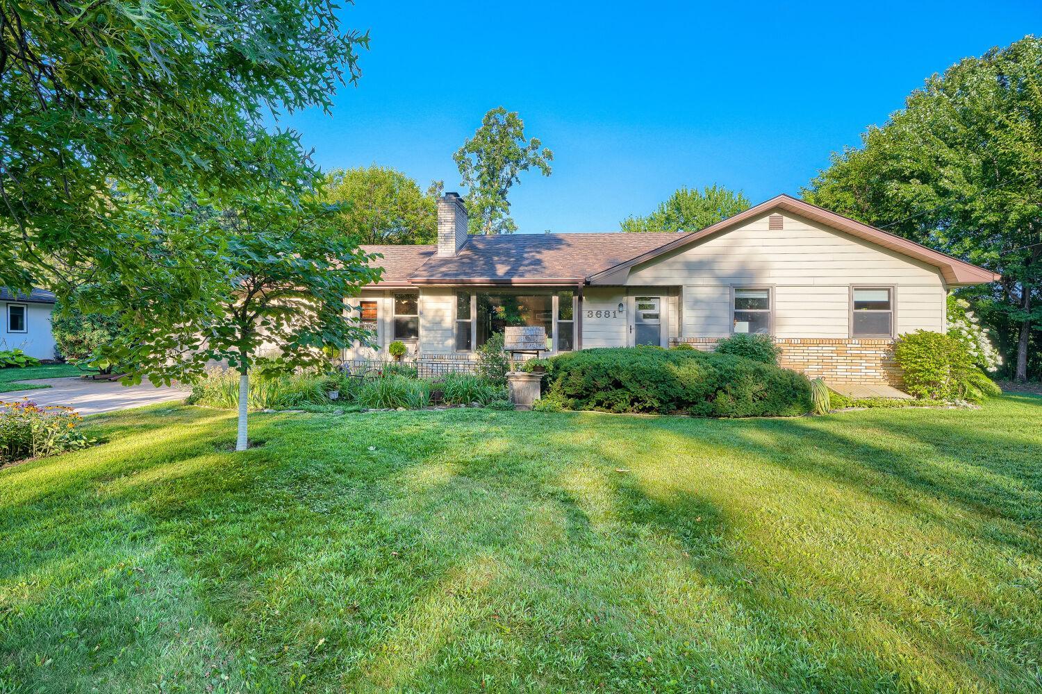 3681 Rustic Place Property Photo 2