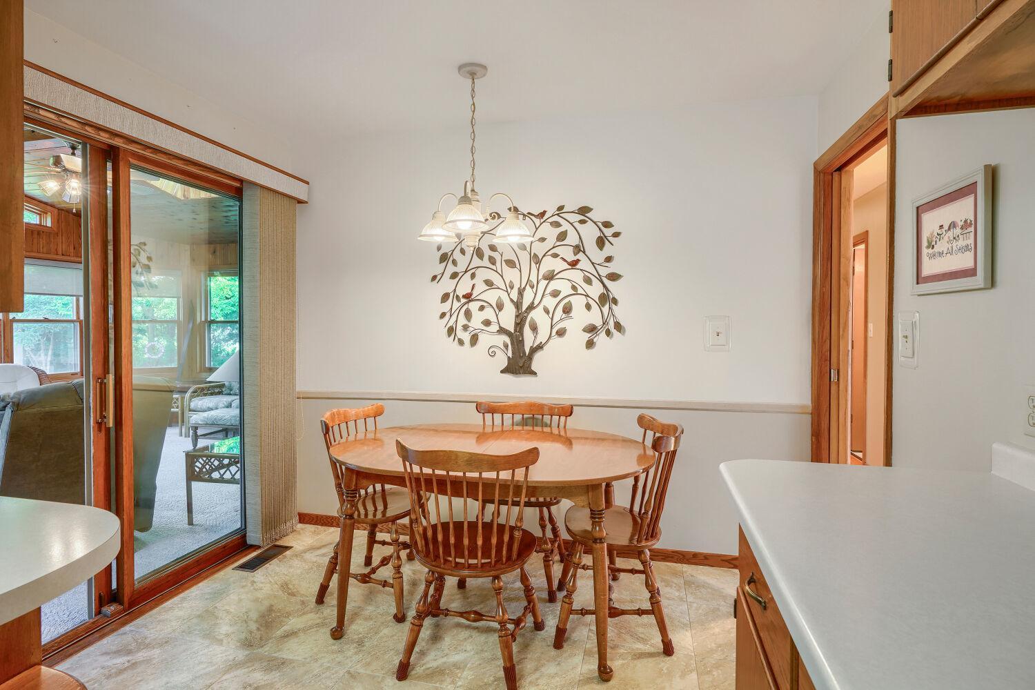 3681 Rustic Place Property Photo 10
