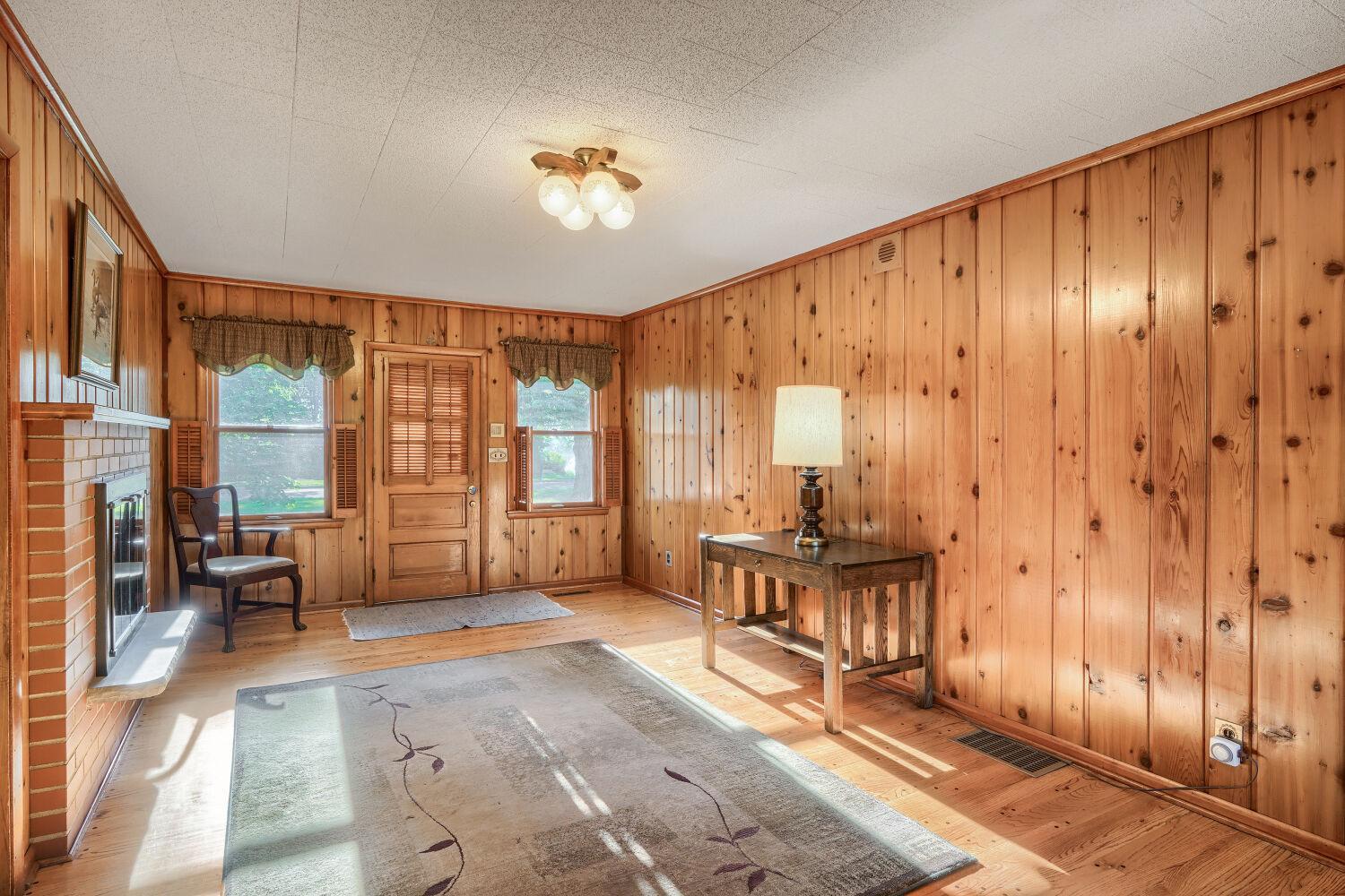 3681 Rustic Place Property Photo 13