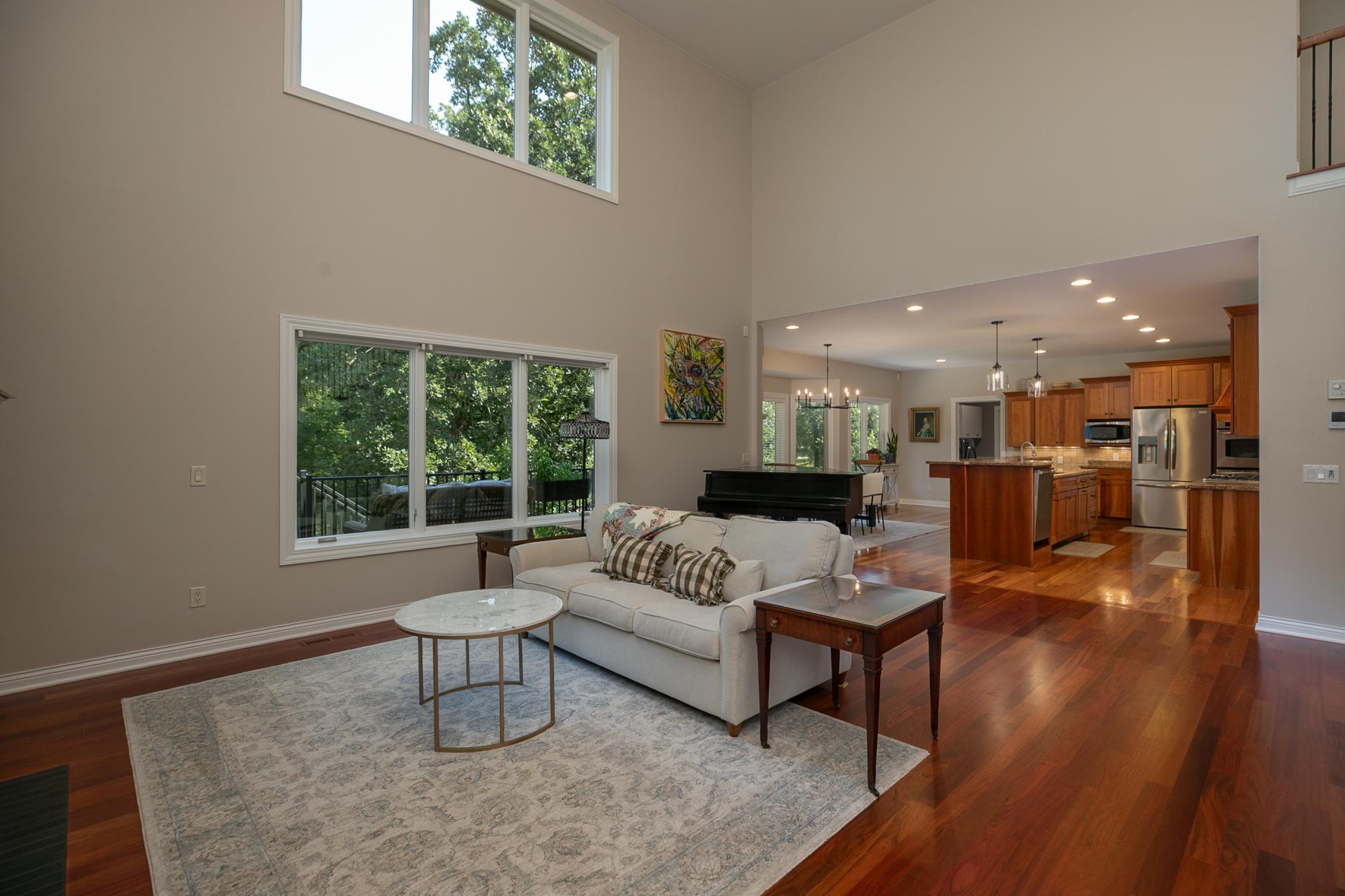 1091 Fox Hill Place Sw Property Photo 8