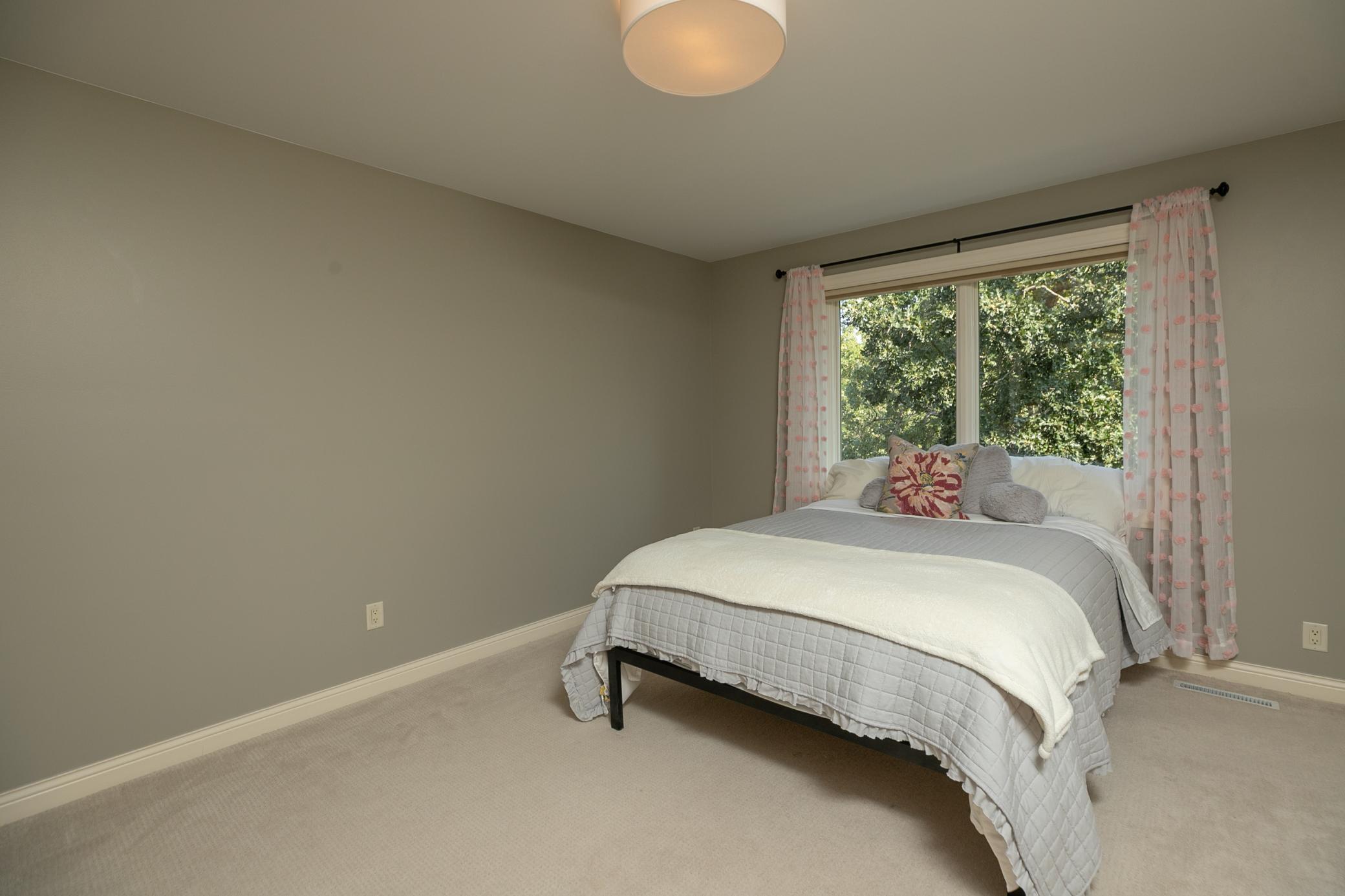 1091 Fox Hill Place Sw Property Photo 32