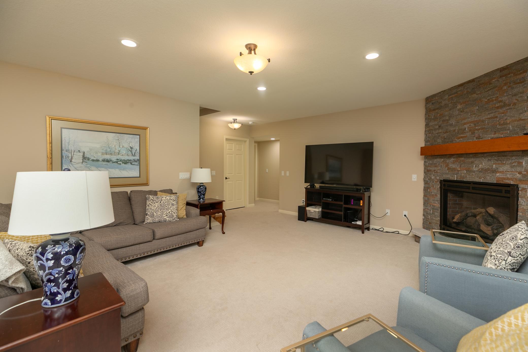 1091 Fox Hill Place Sw Property Photo 40