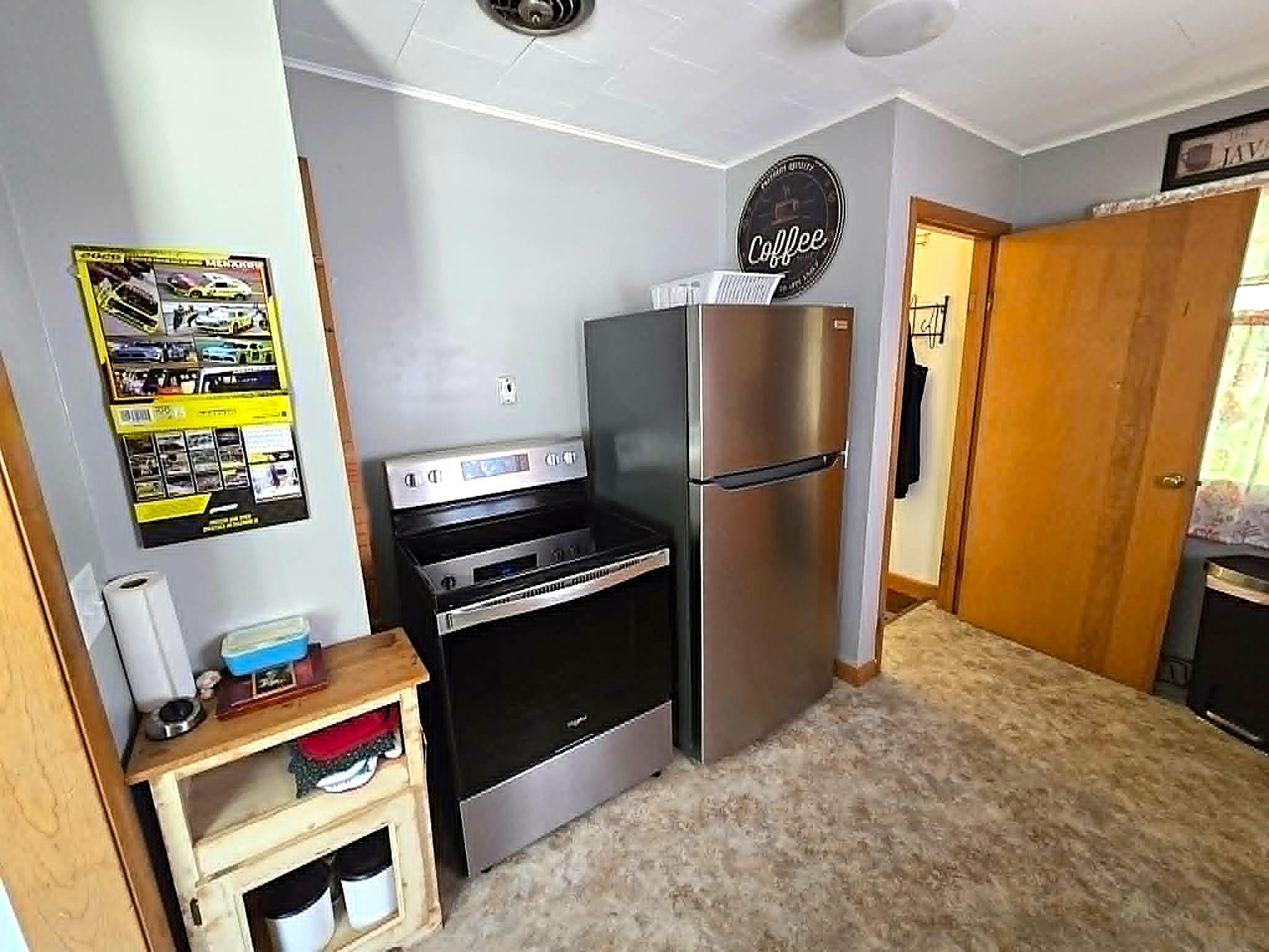 529 N Section Avenue Property Photo 5