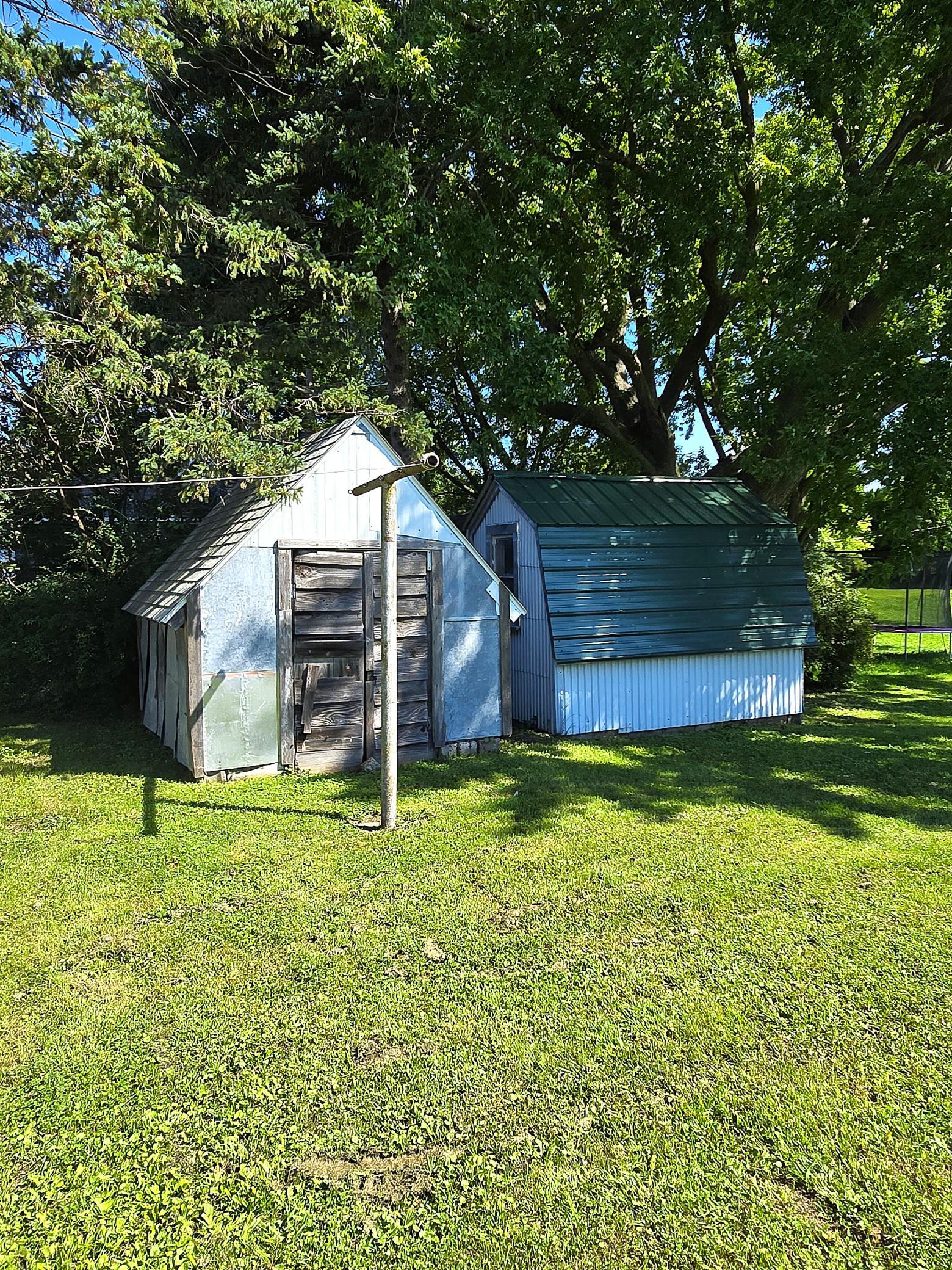 529 N Section Avenue Property Photo 26