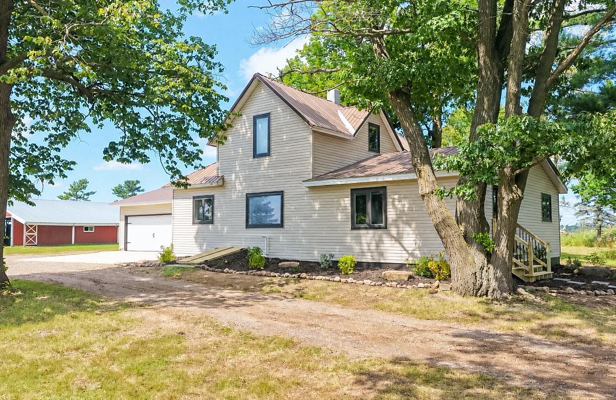 2961 Rainbow Street Property Photo 1