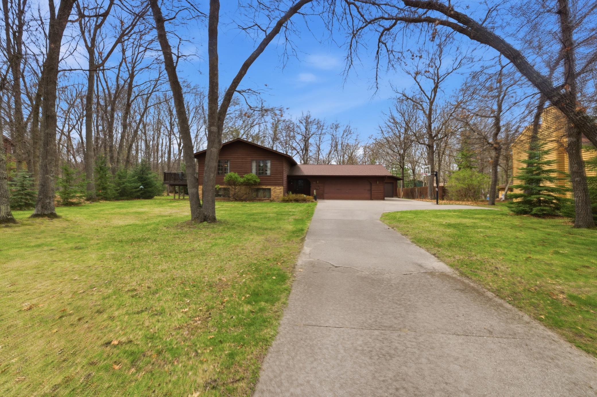 13111 Timberlane Drive Property Photo 5