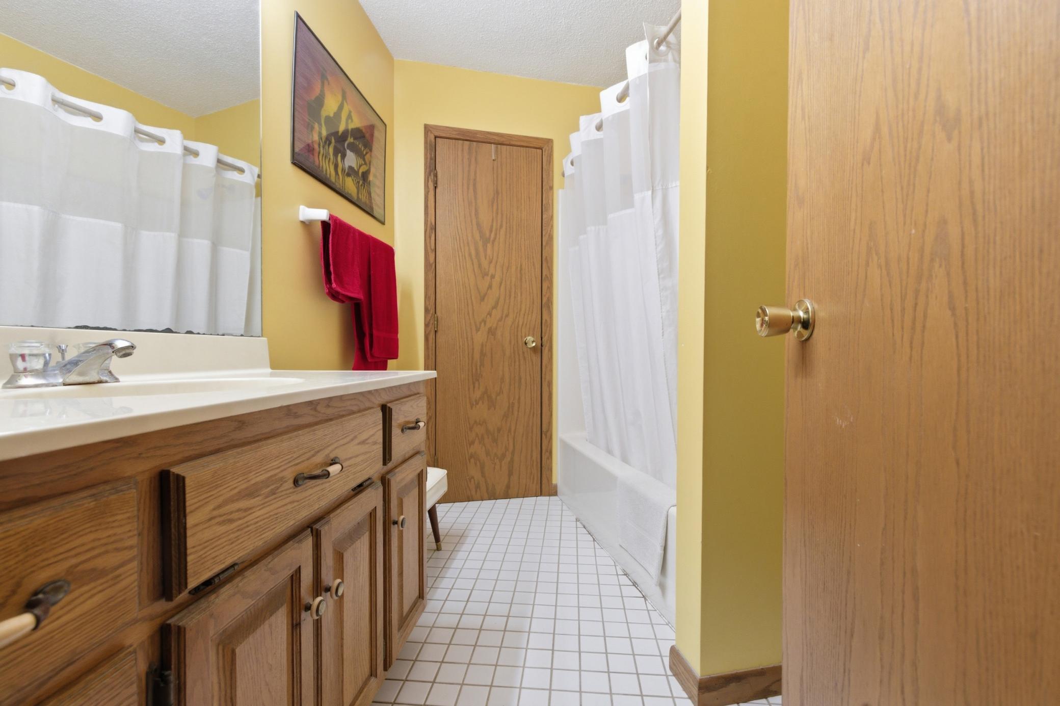 13111 Timberlane Drive Property Photo 18