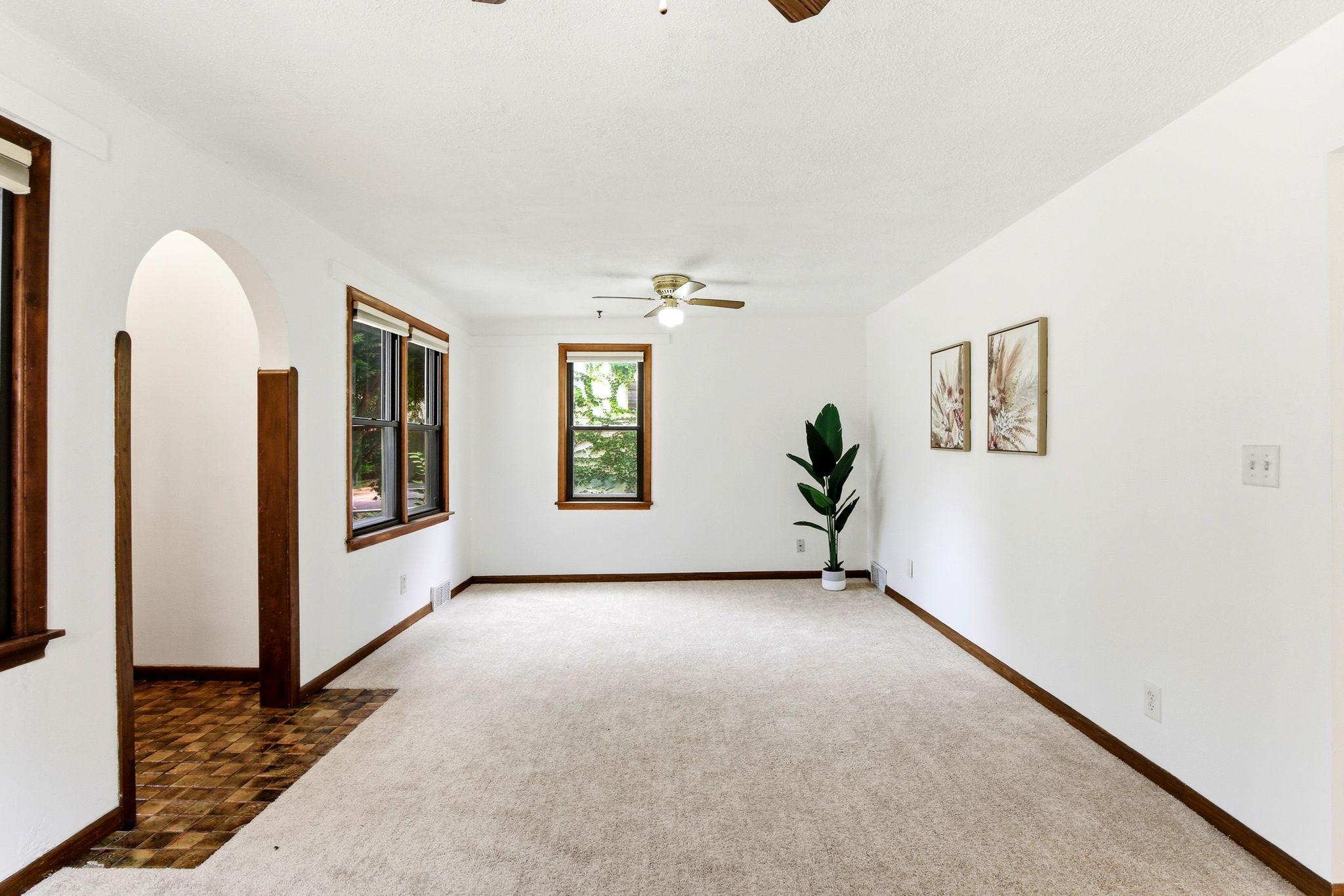 896 4th Street E Property Photo 4