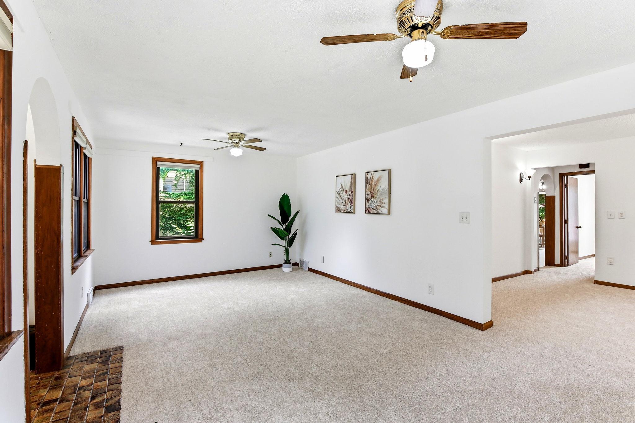 896 4th Street E Property Photo 5