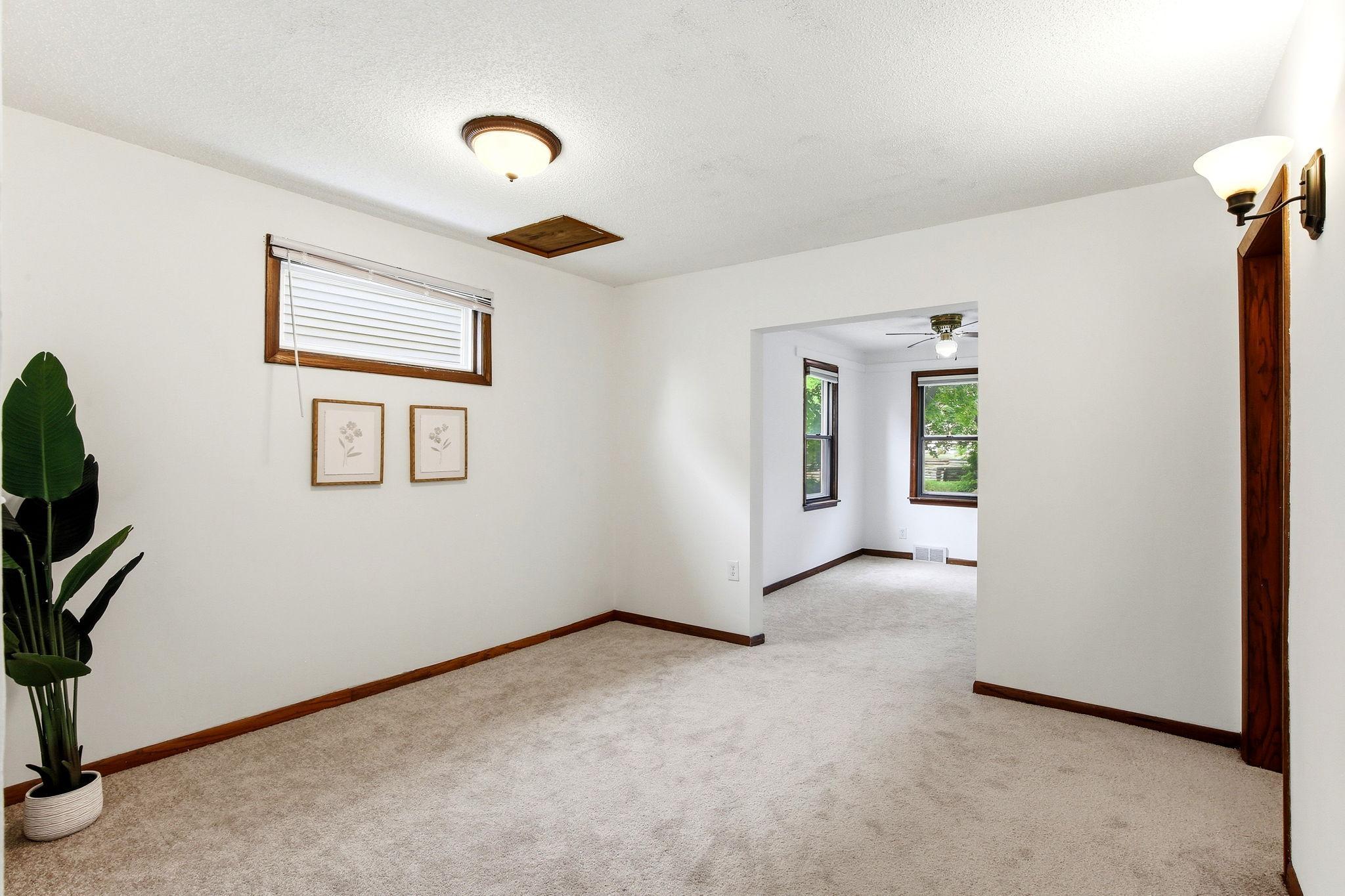896 4th Street E Property Photo 9