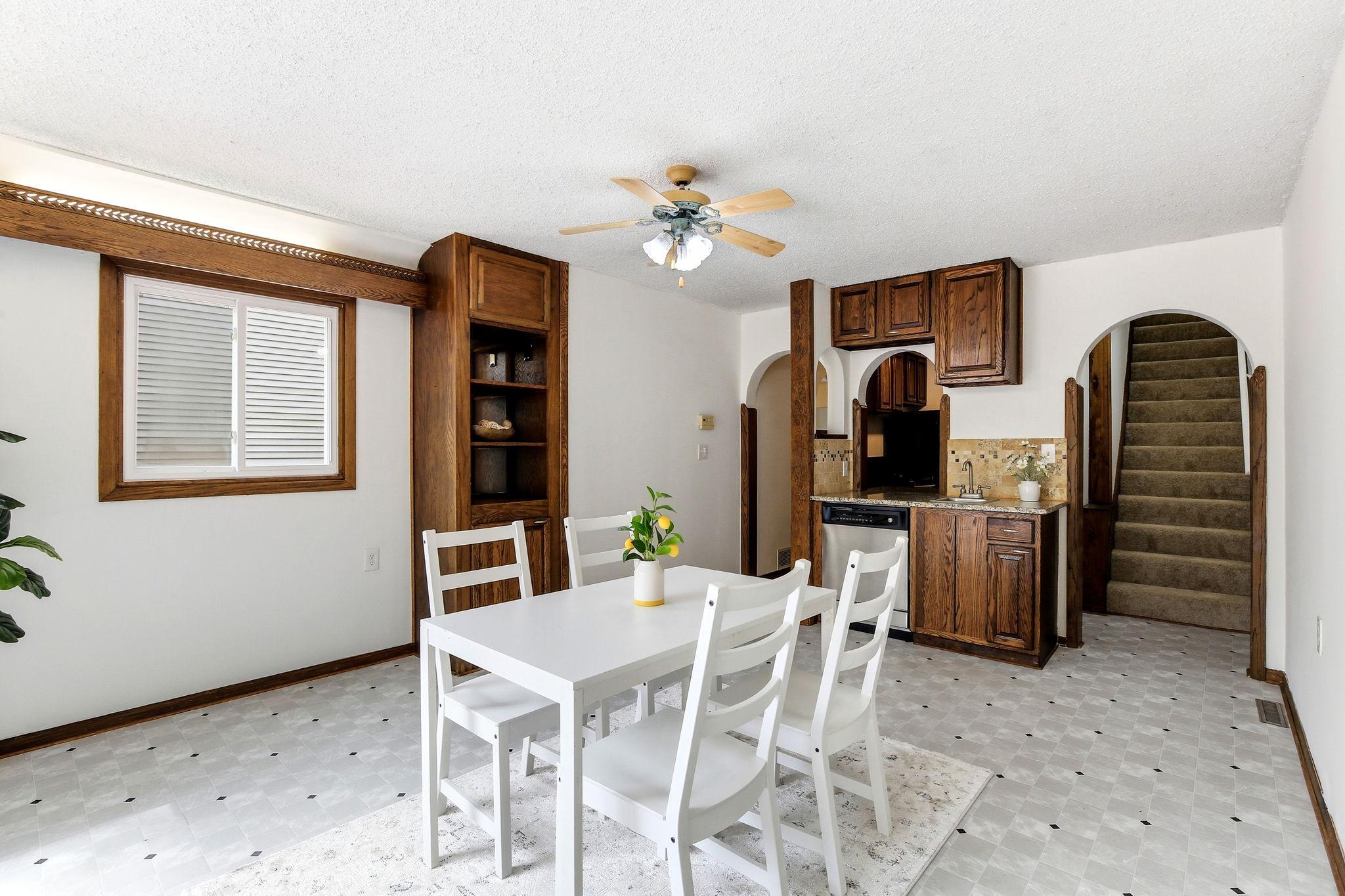 896 4th Street E Property Photo 11