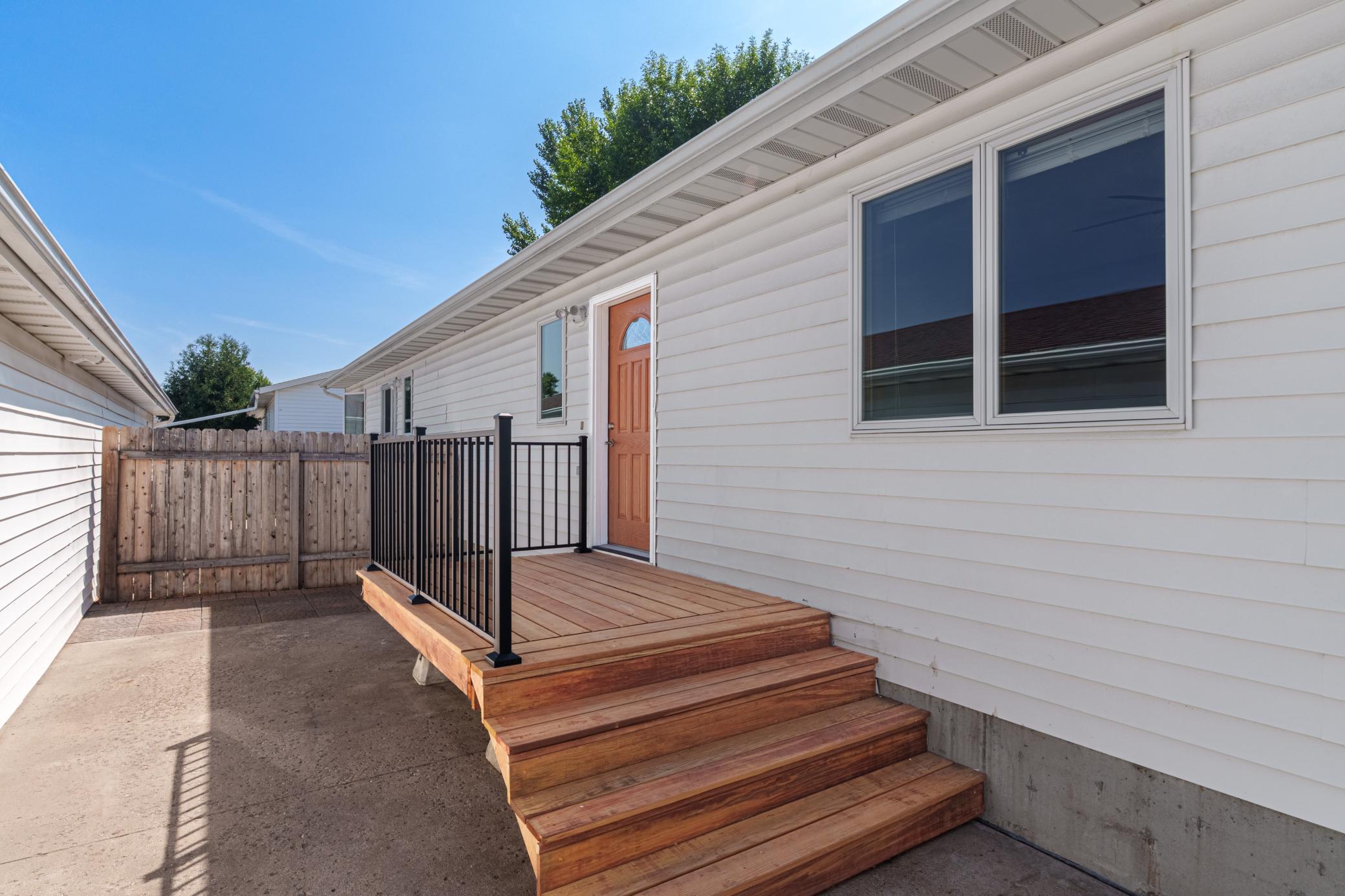 2017 32nd Avenue S Property Photo 1
