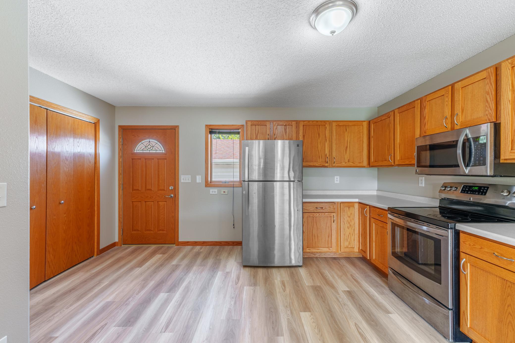 2017 32nd Avenue S Property Photo 4