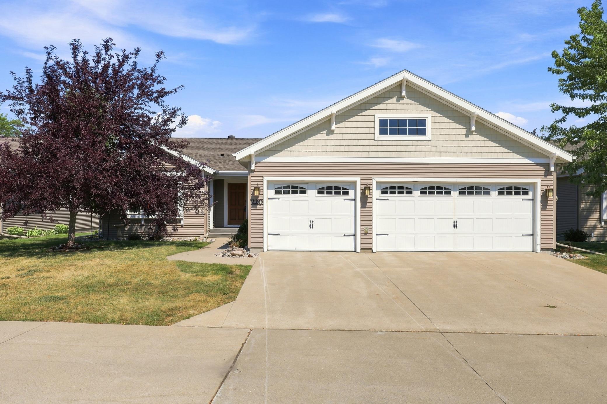 220 15th Avenue Way Property Photo 1