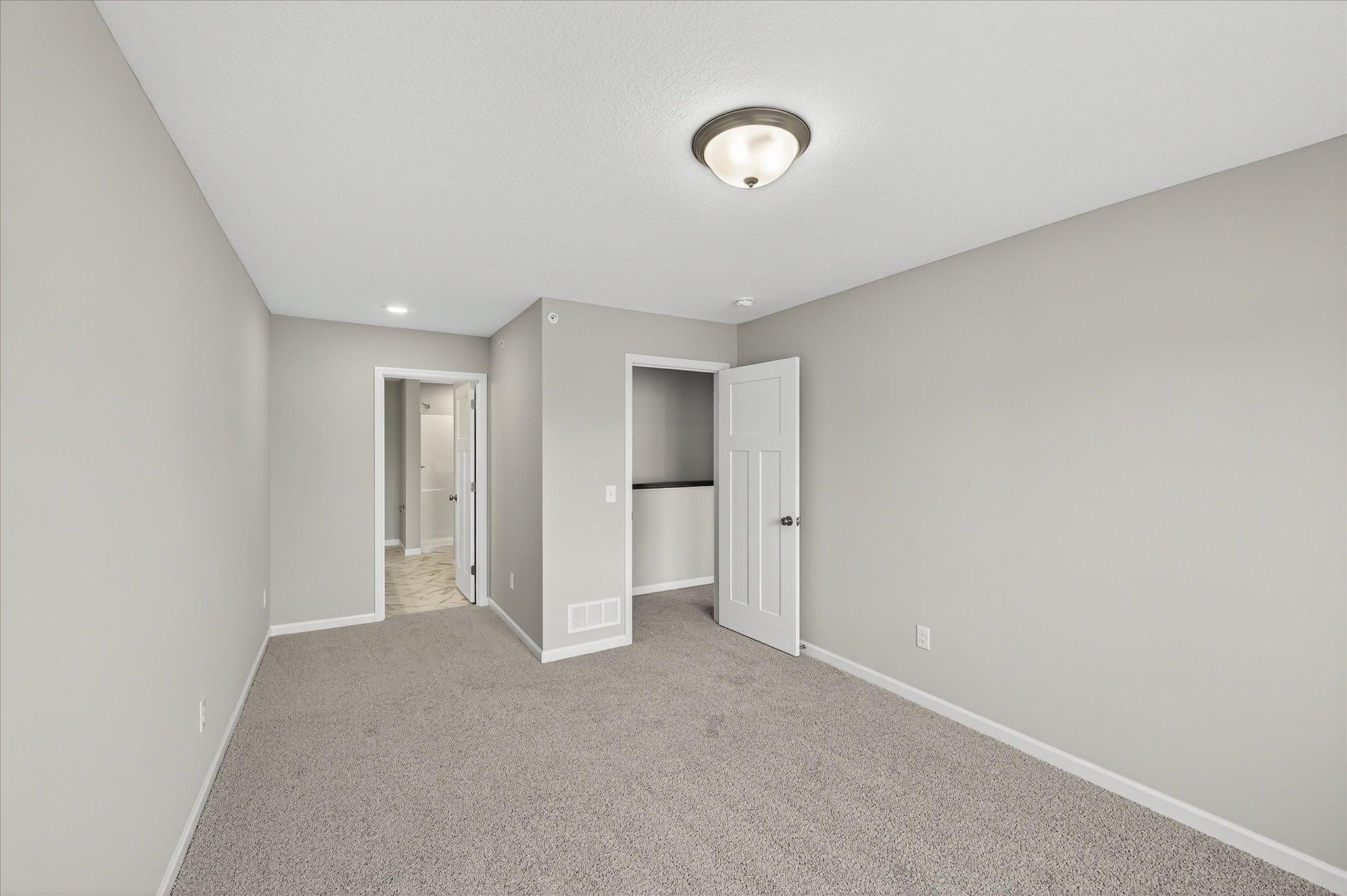 25559 3rd Street W Property Photo 11