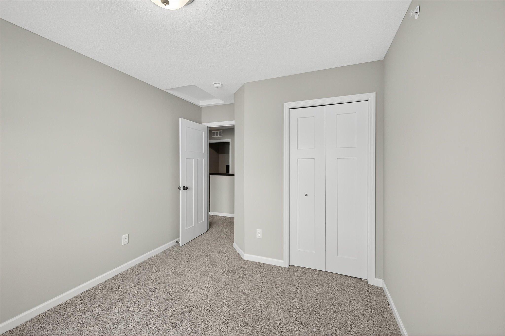 25559 3rd Street W Property Photo 14