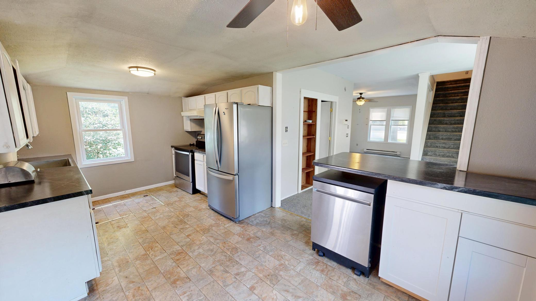 707 Atlantic Avenue Property Photo 6