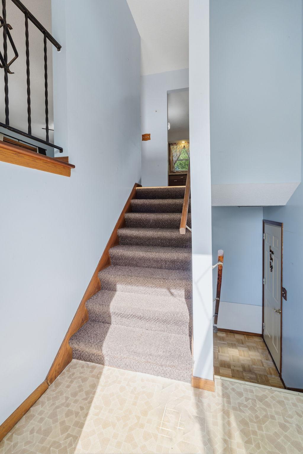 5904 118th Street Se Property Photo 3