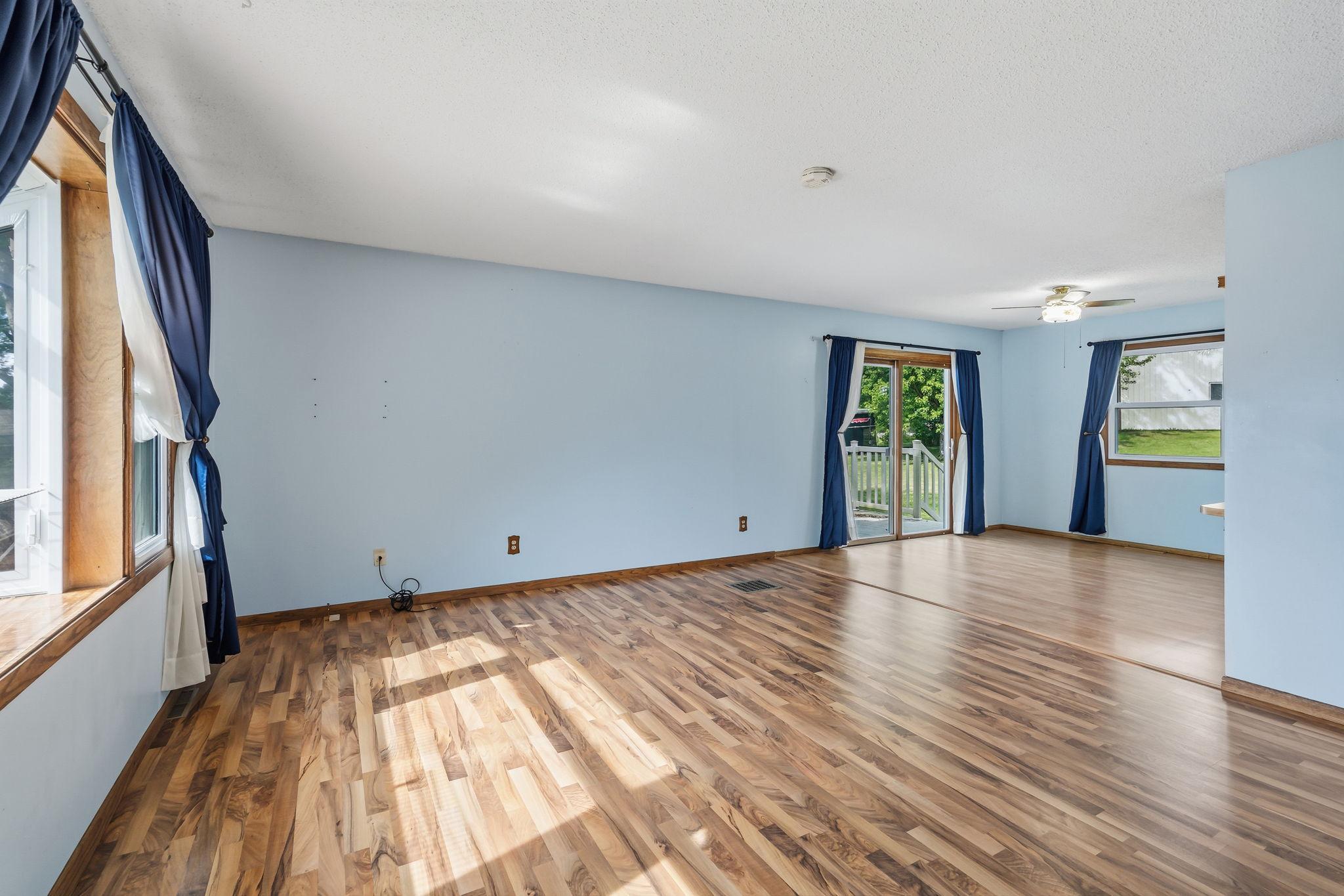 5904 118th Street Se Property Photo 4