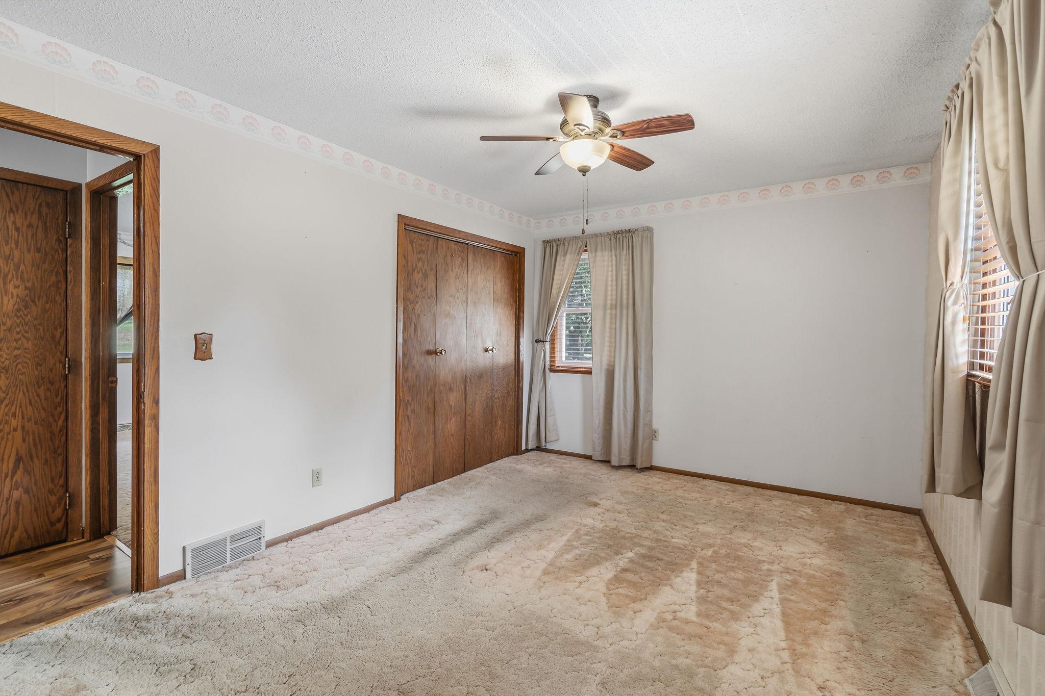 5904 118th Street Se Property Photo 18