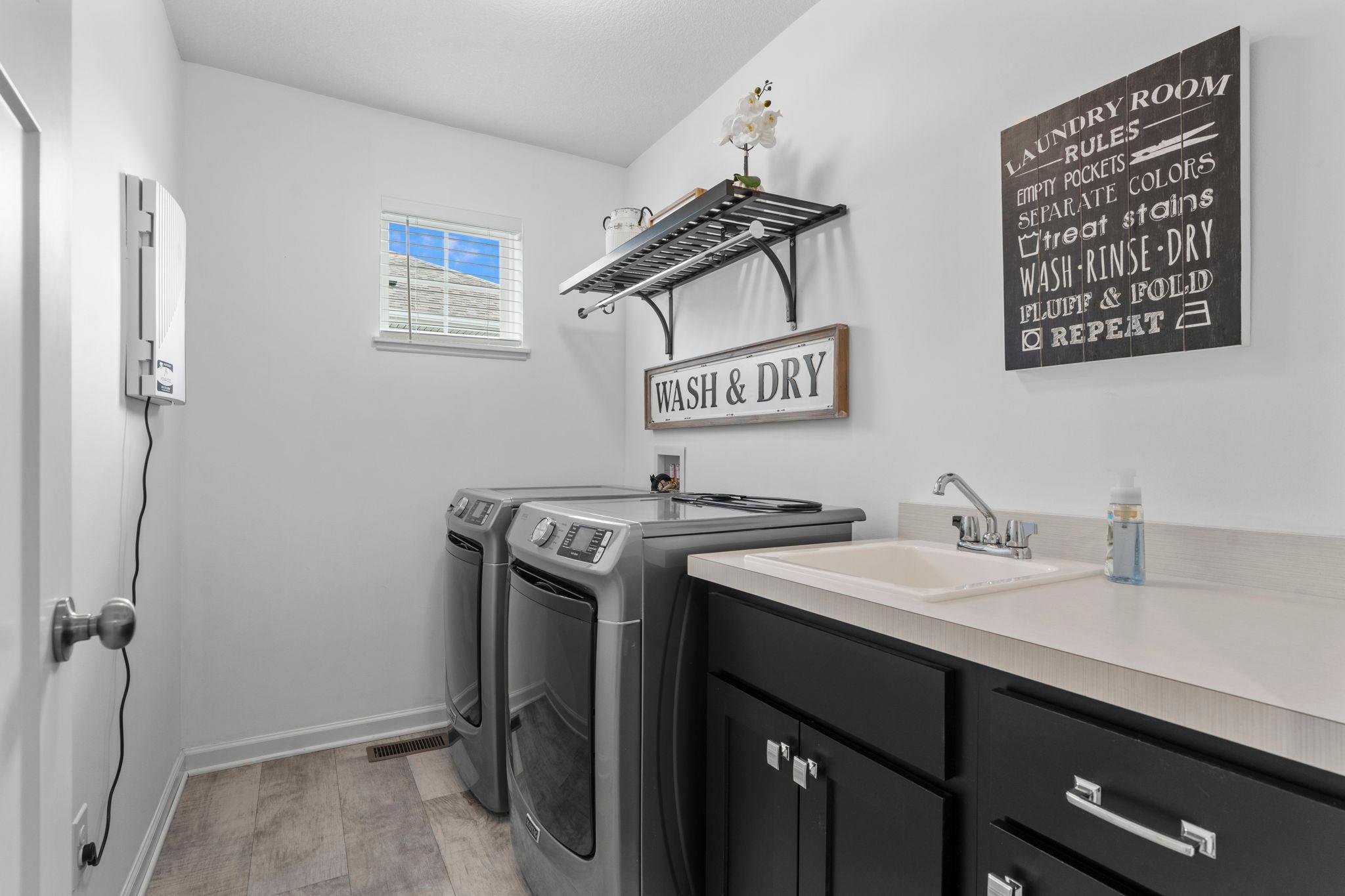 6992 Huckleberry Drive Property Photo 18