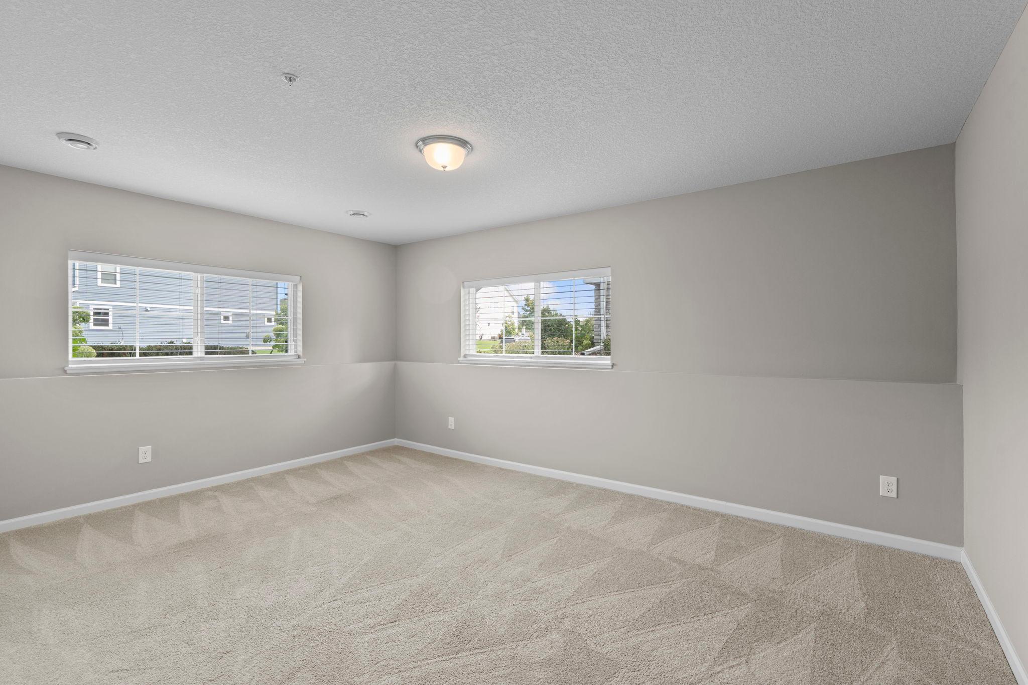 6992 Huckleberry Drive Property Photo 36