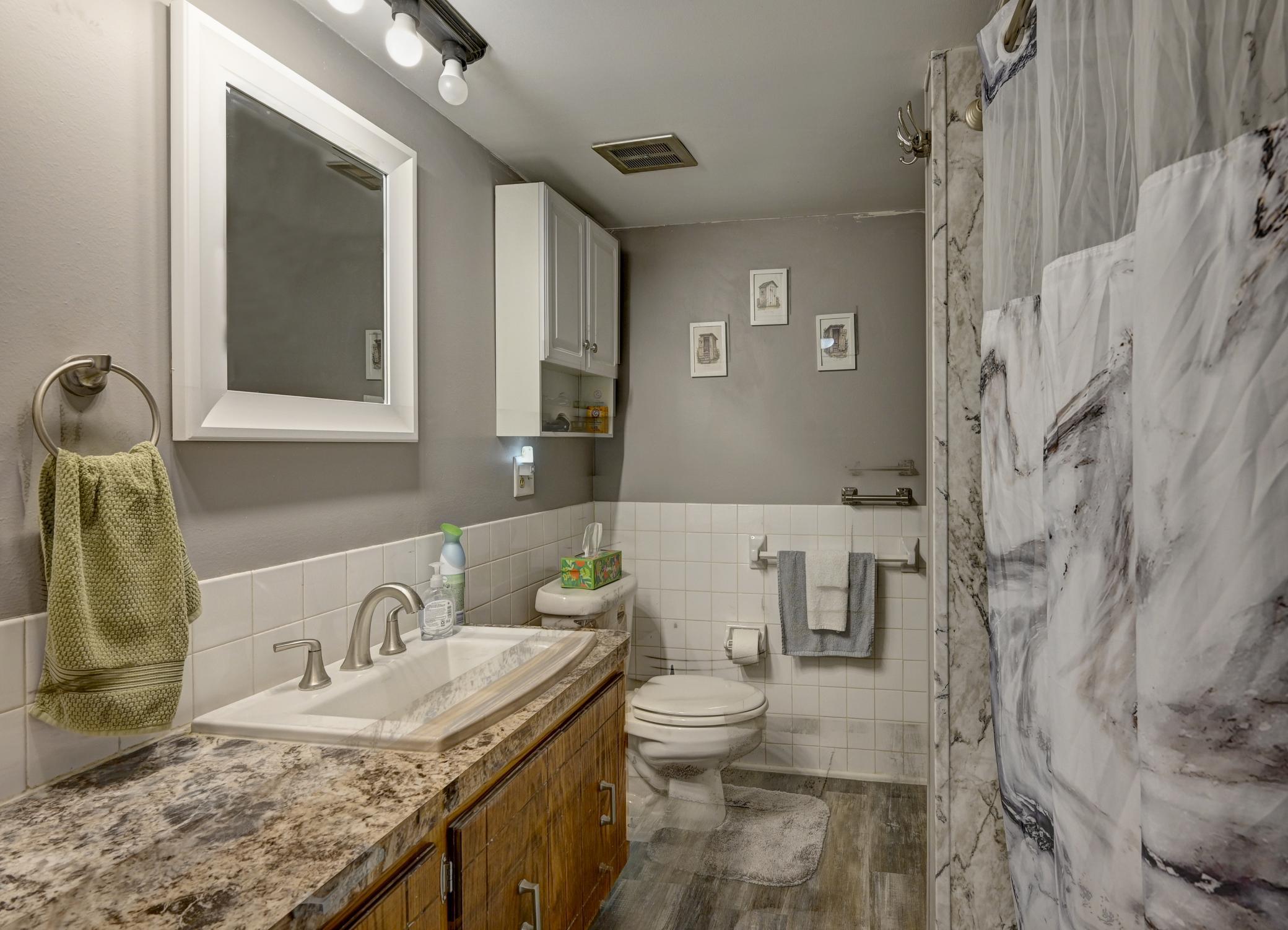 2725 9th Lane Property Photo 15