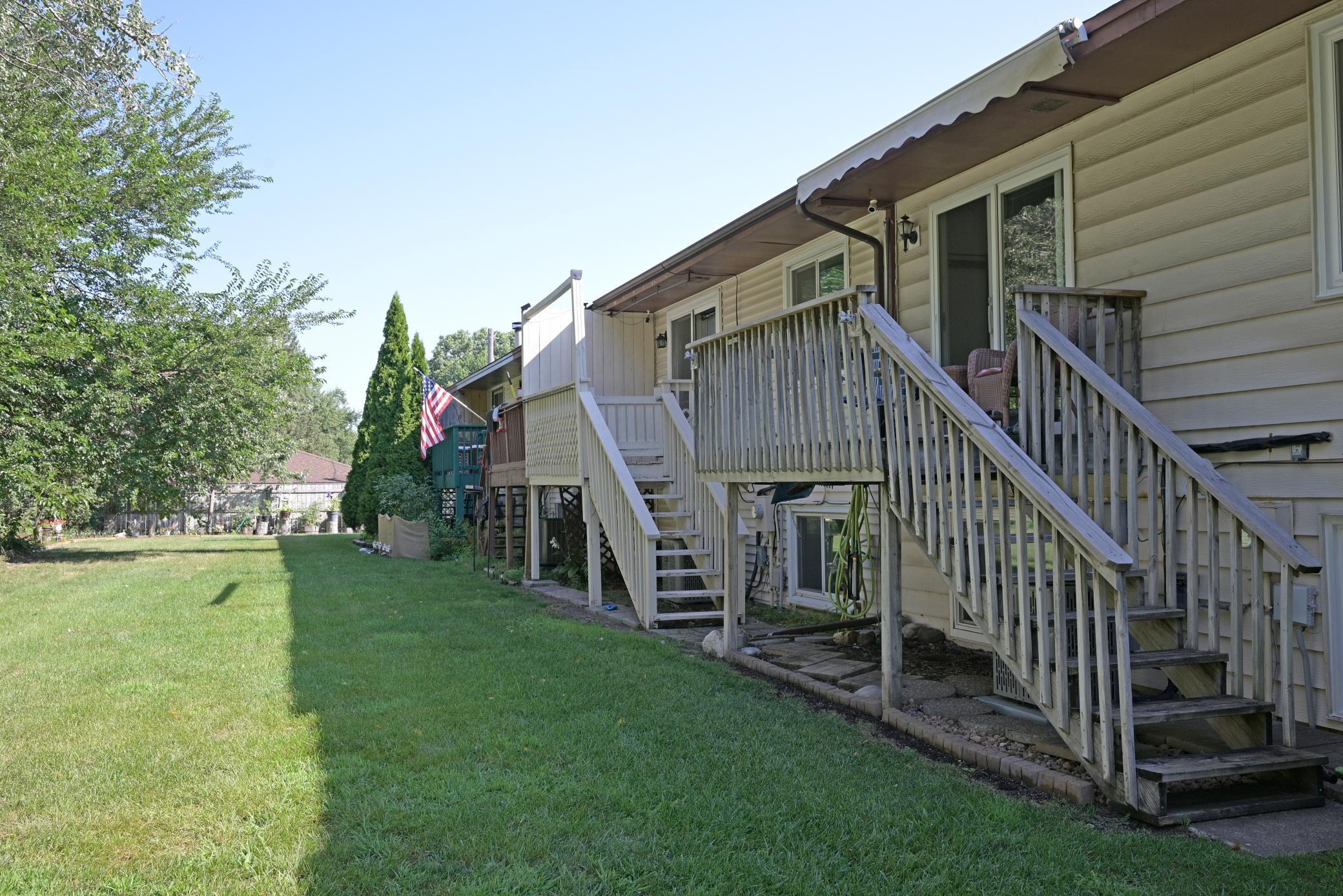 2725 9th Lane Property Photo 18