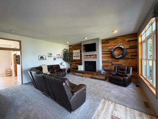 45207 Lamplight Drive Property Photo 29