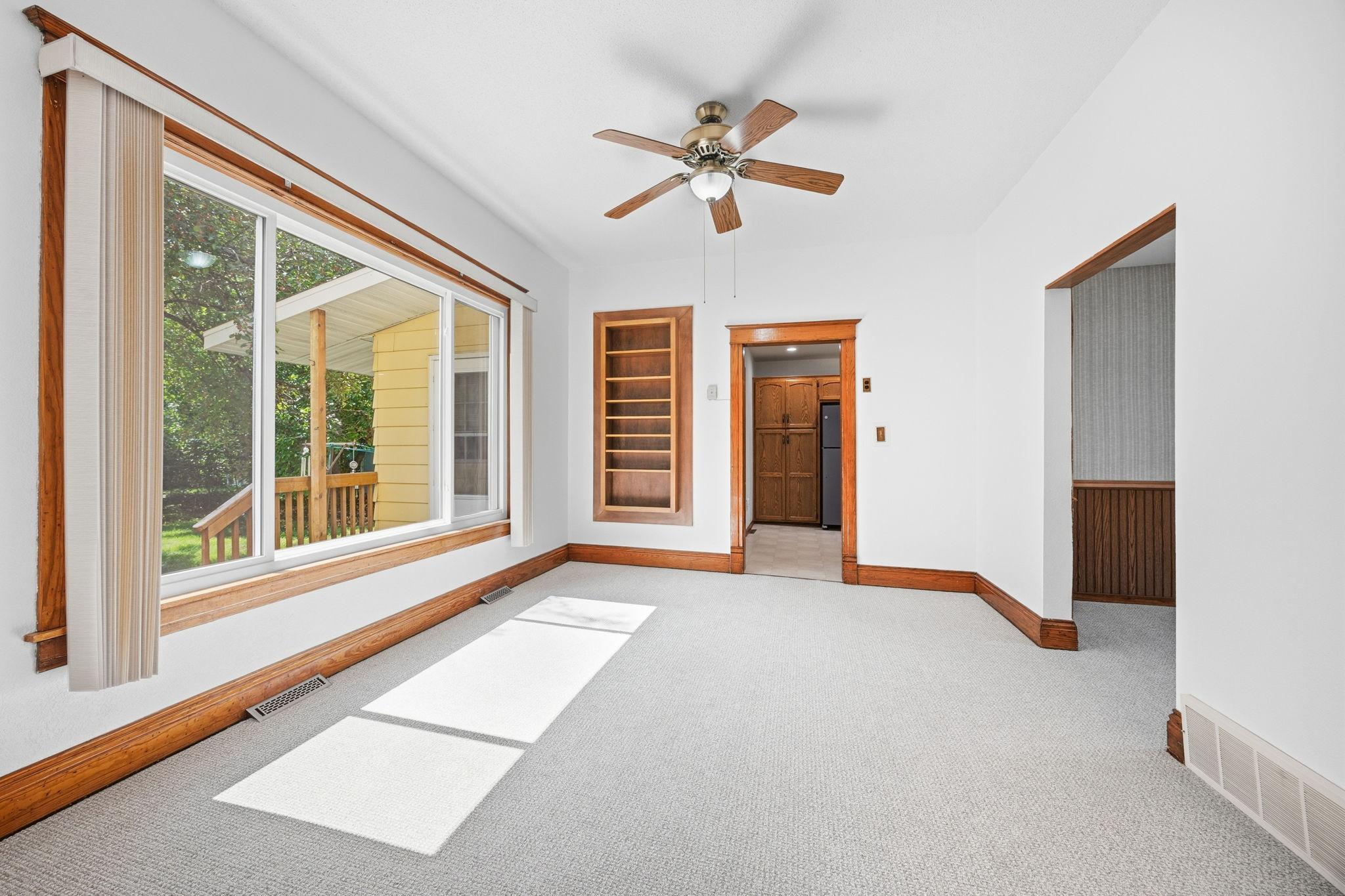 120 3rd Street W Property Photo 14