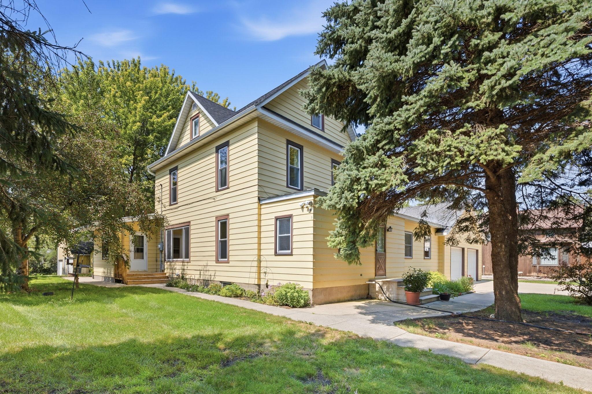120 3rd Street W Property Photo 26
