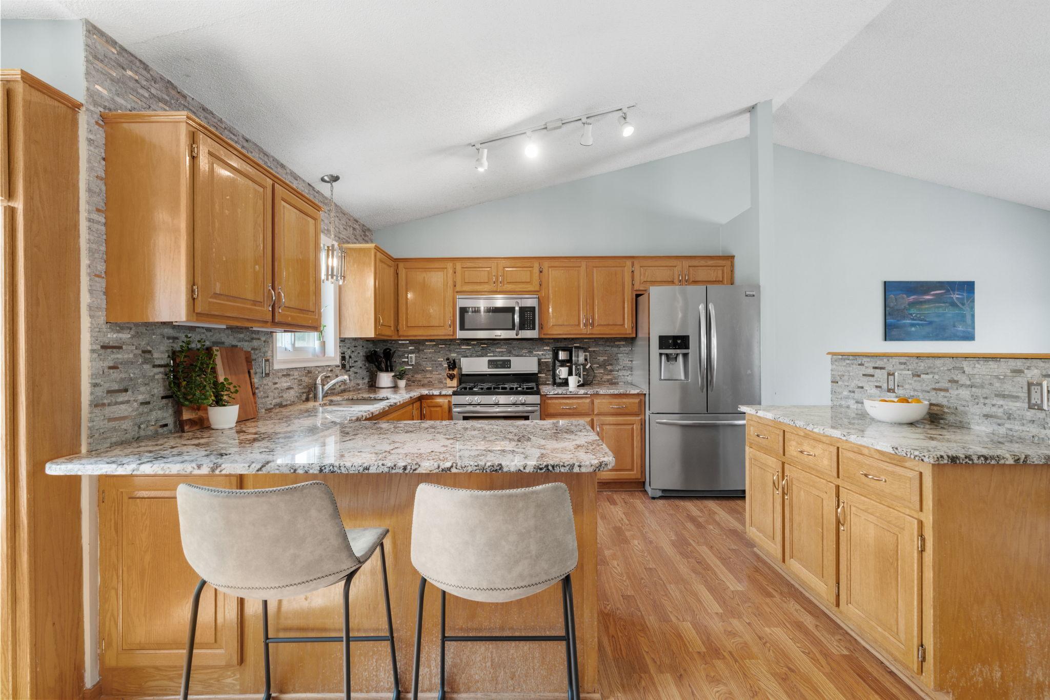 18566 96th Place N Property Photo 6