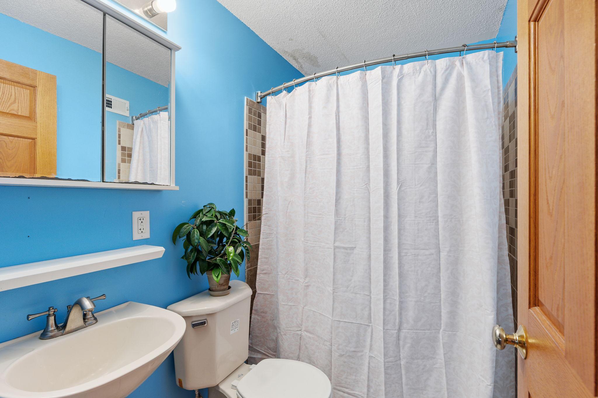 18566 96th Place N Property Photo 32