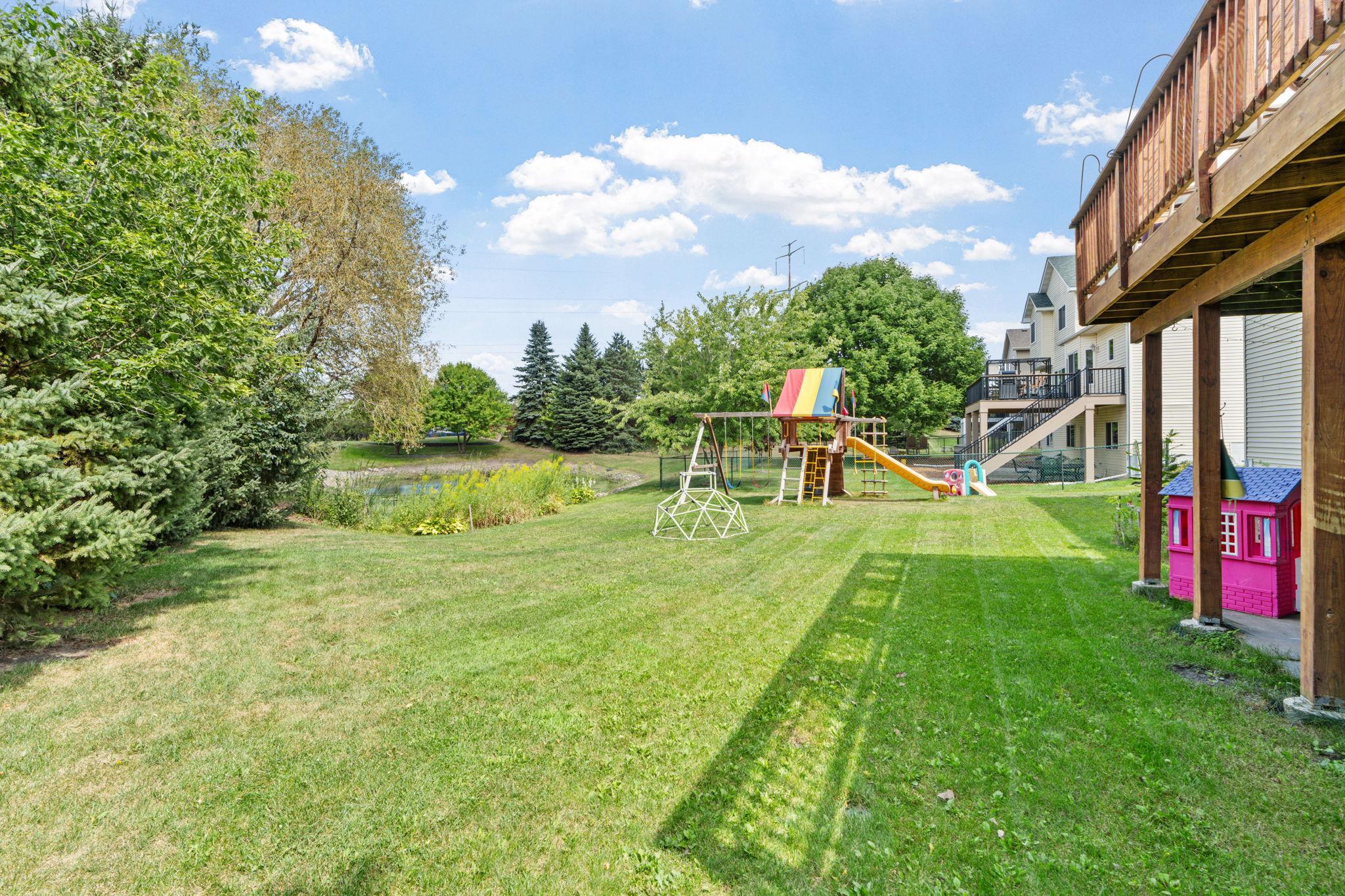 18566 96th Place N Property Photo 37