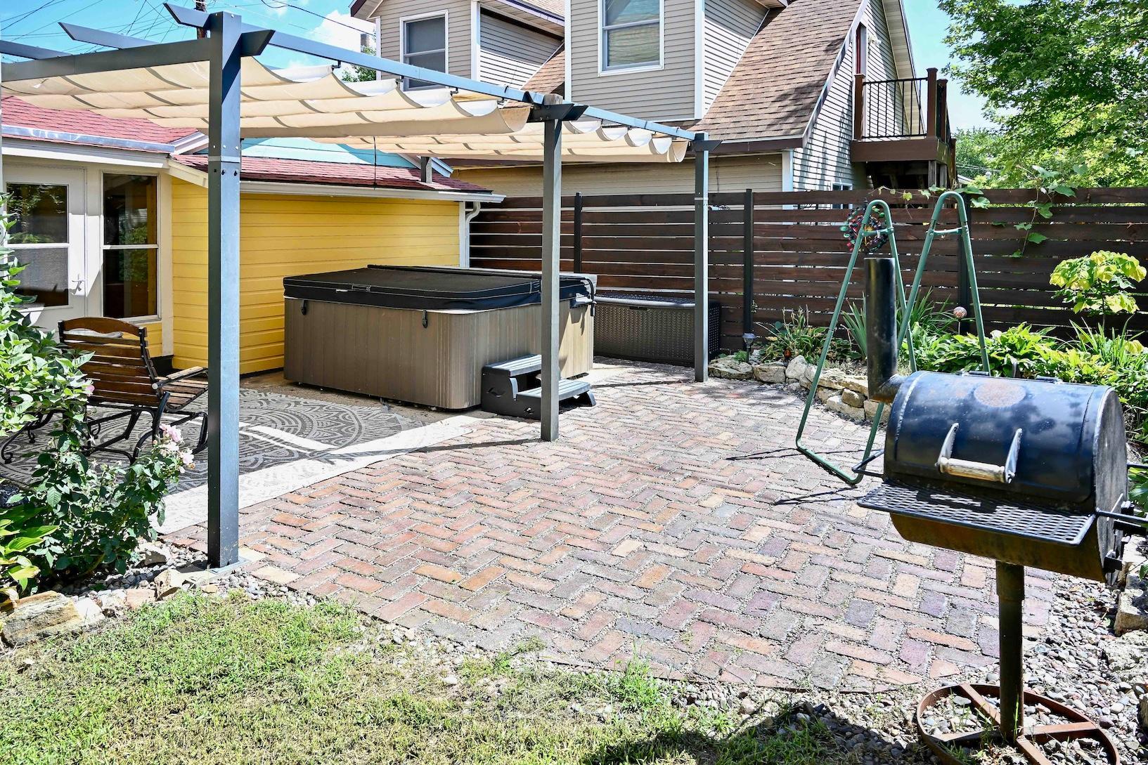 216 Kansas Street Property Photo 29
