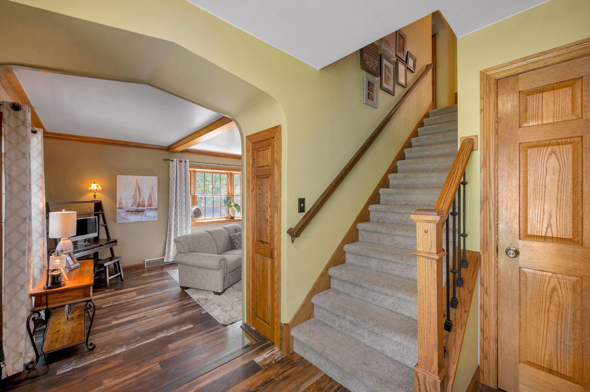 1210 Albion Avenue Property Photo 13