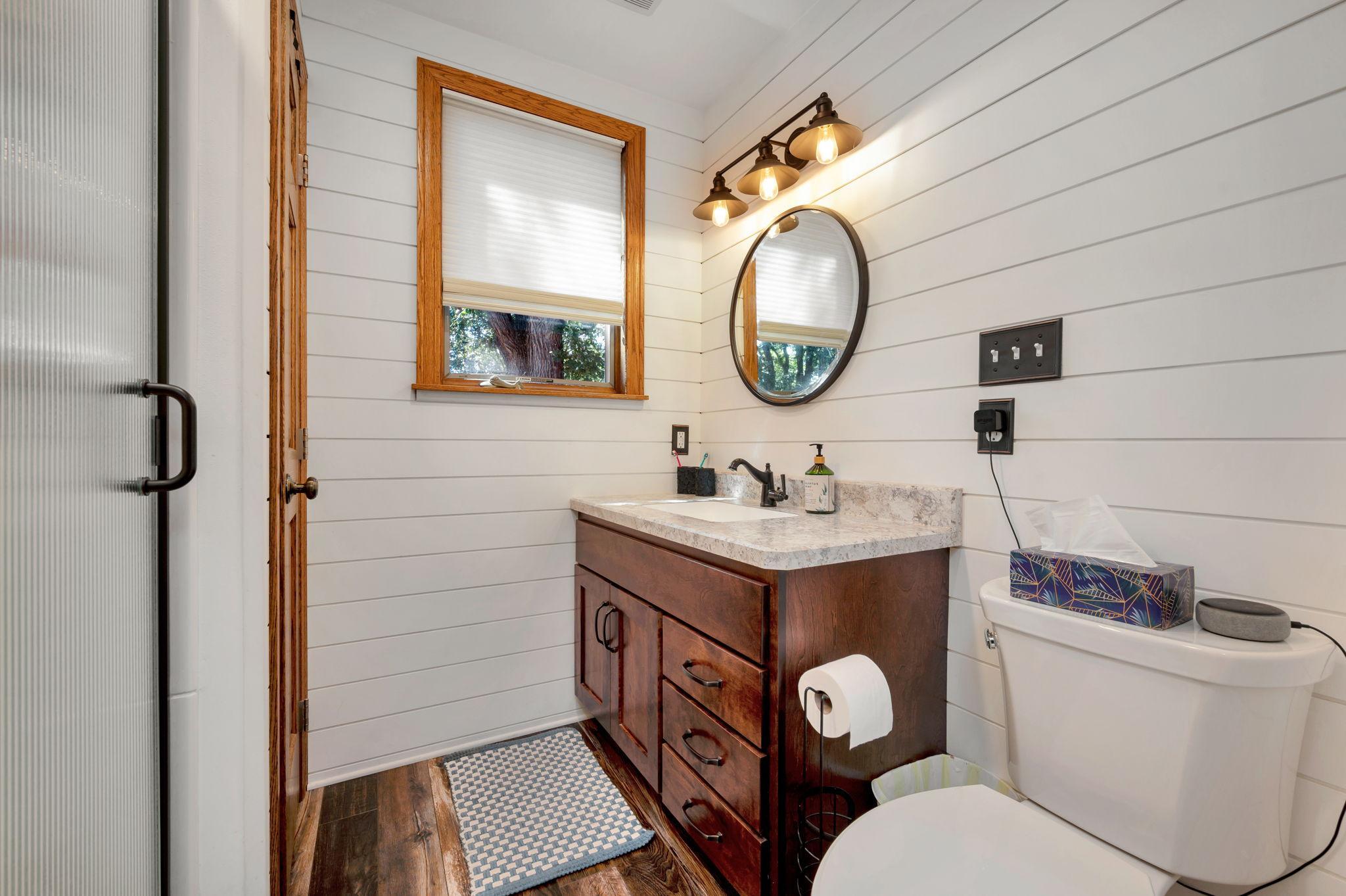 1210 Albion Avenue Property Photo 43