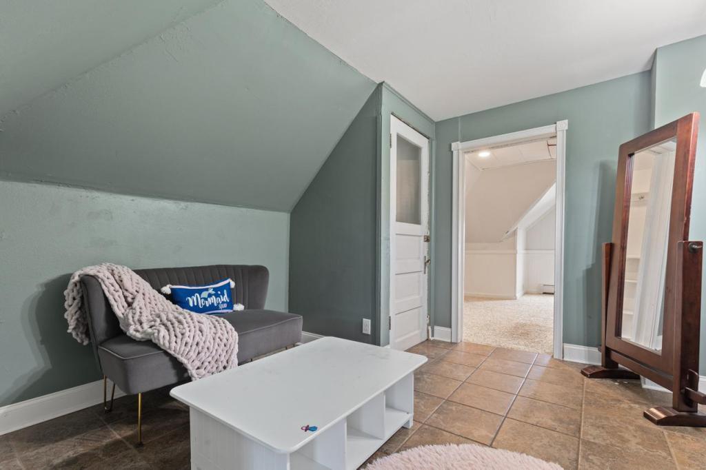 1122 Marshall Avenue Property Photo 26