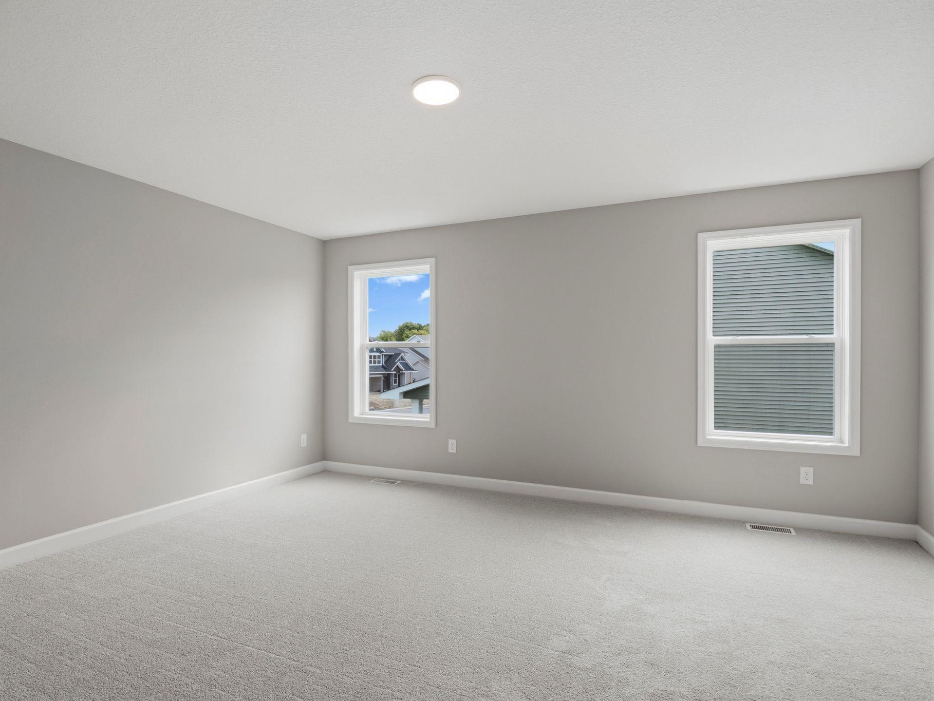 12421 Holden Way Property Photo 7