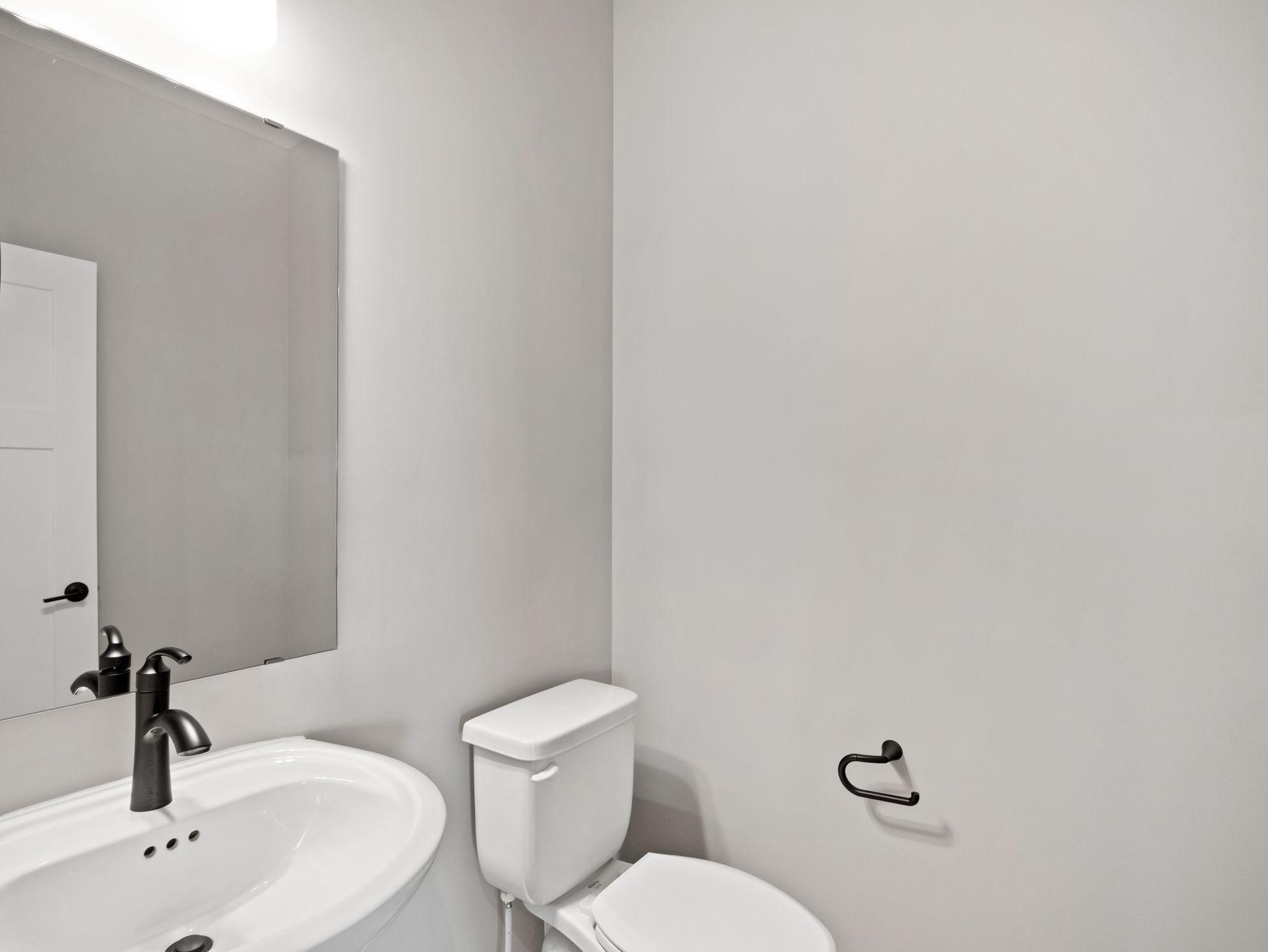 12421 Holden Way Property Photo 14