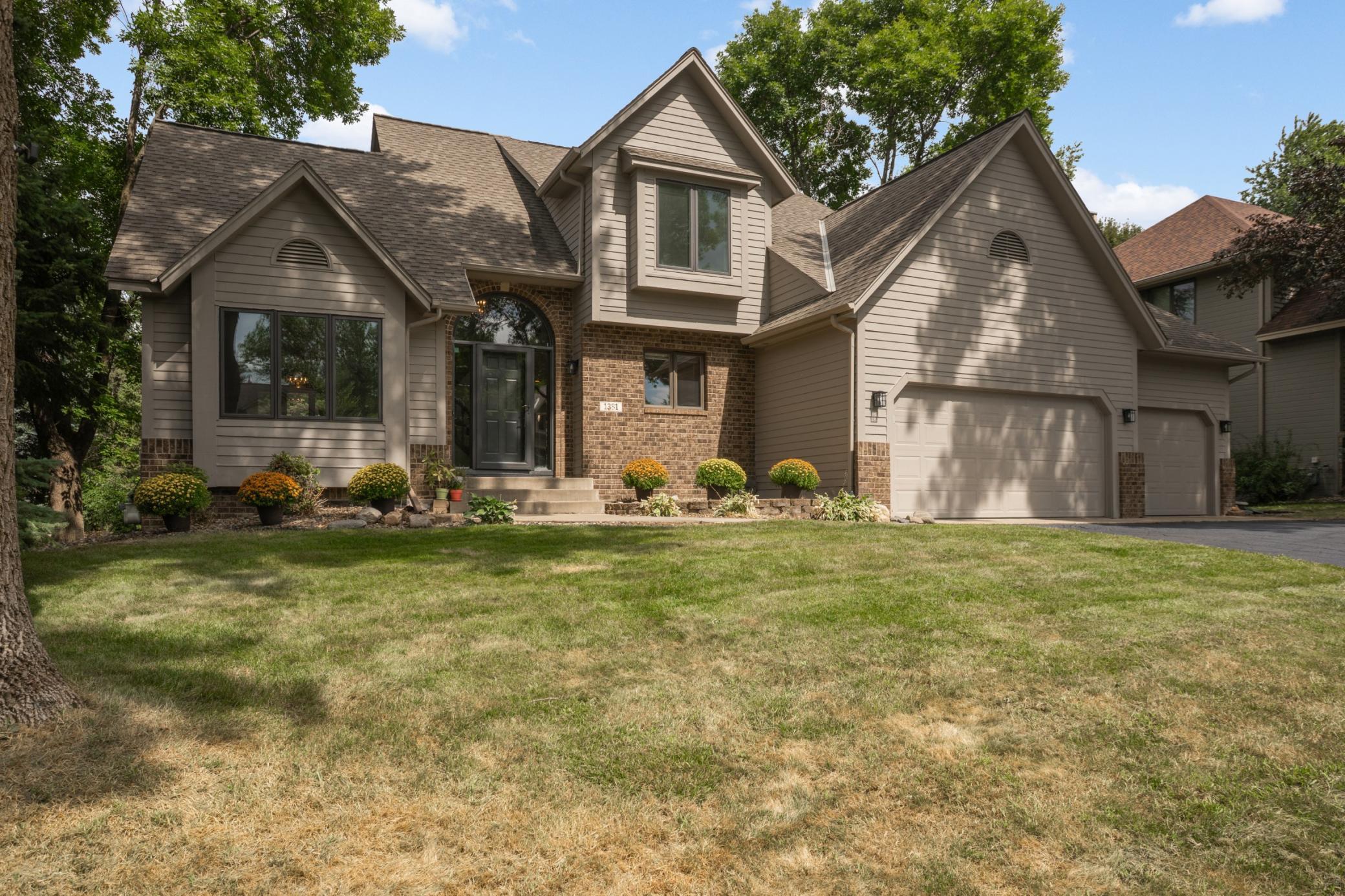 1381 Interlachen Drive Property Photo 1