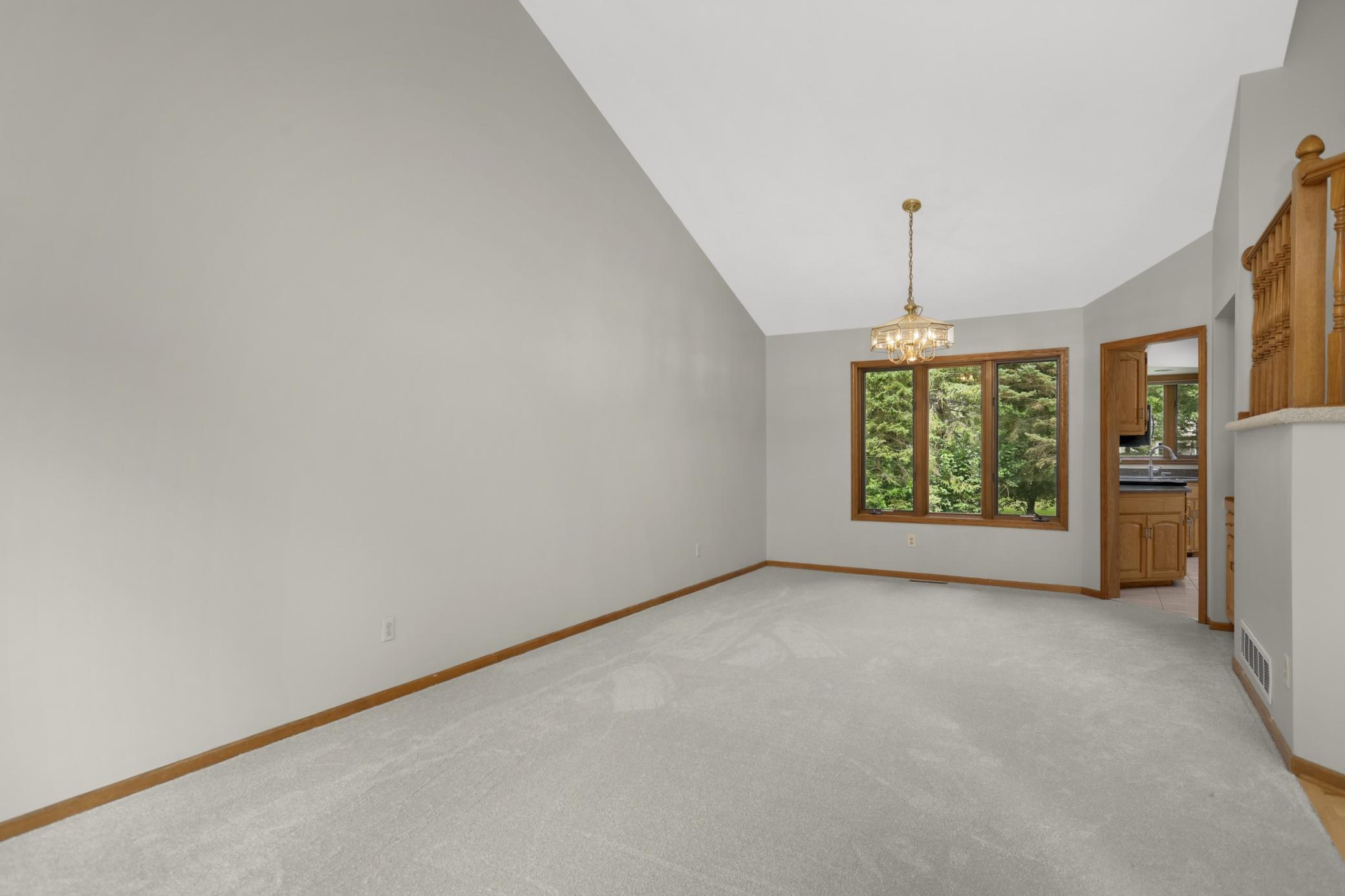 1381 Interlachen Drive Property Photo 11