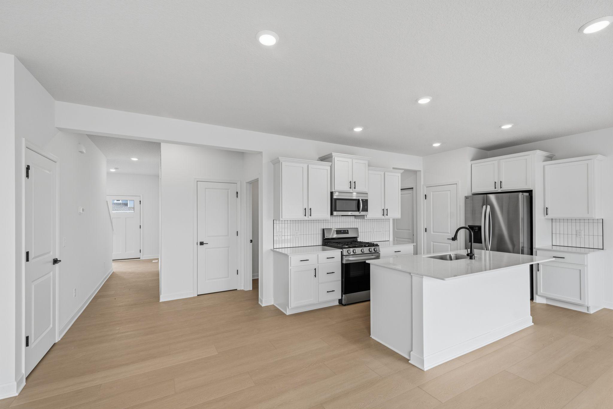 22361 Isla Way Property Photo 4