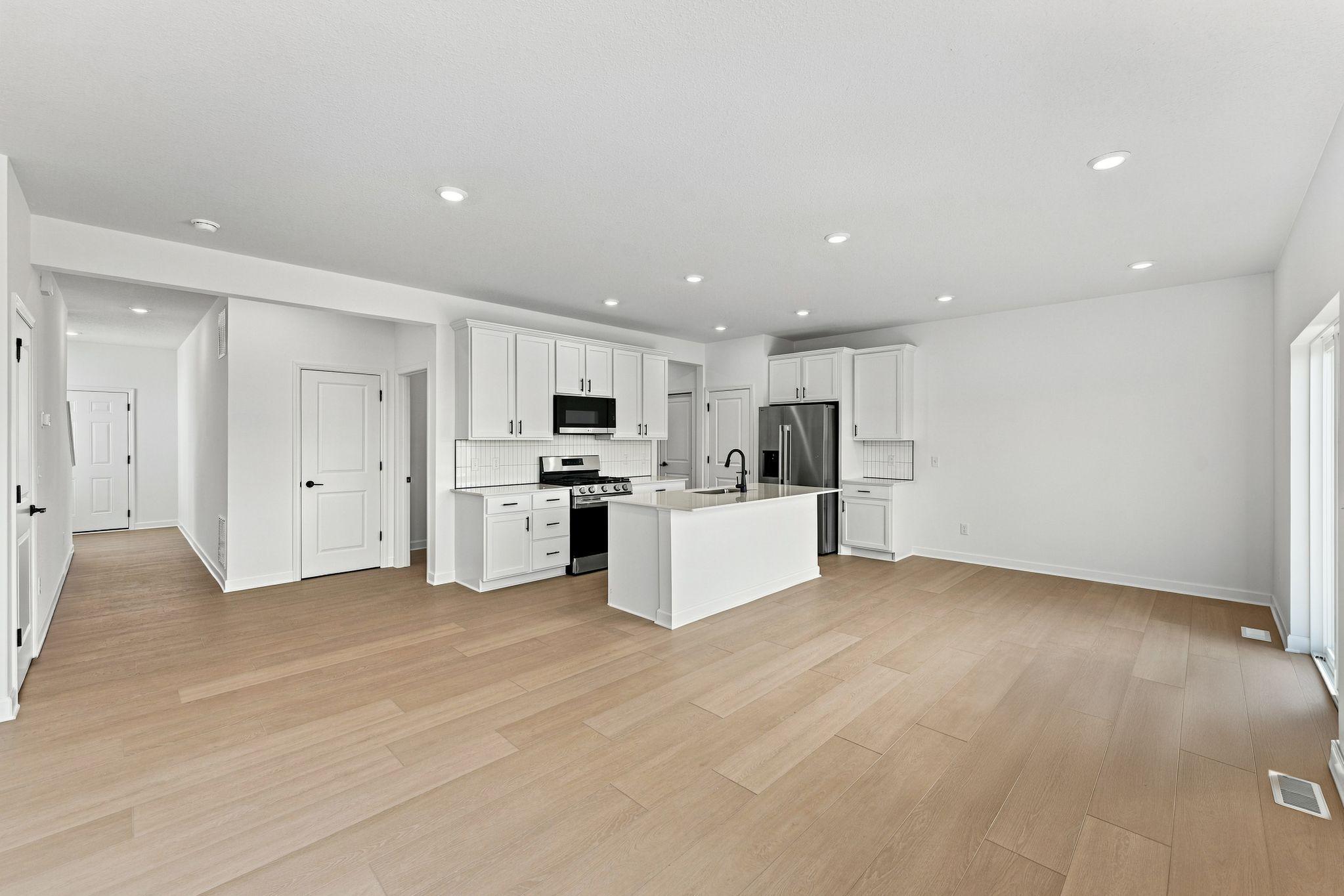 22361 Isla Way Property Photo 5