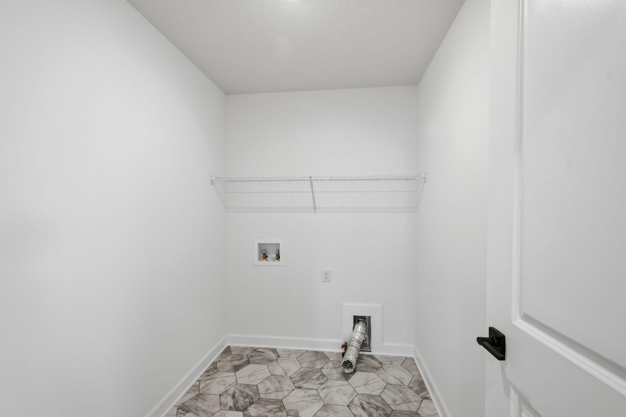 22361 Isla Way Property Photo 16