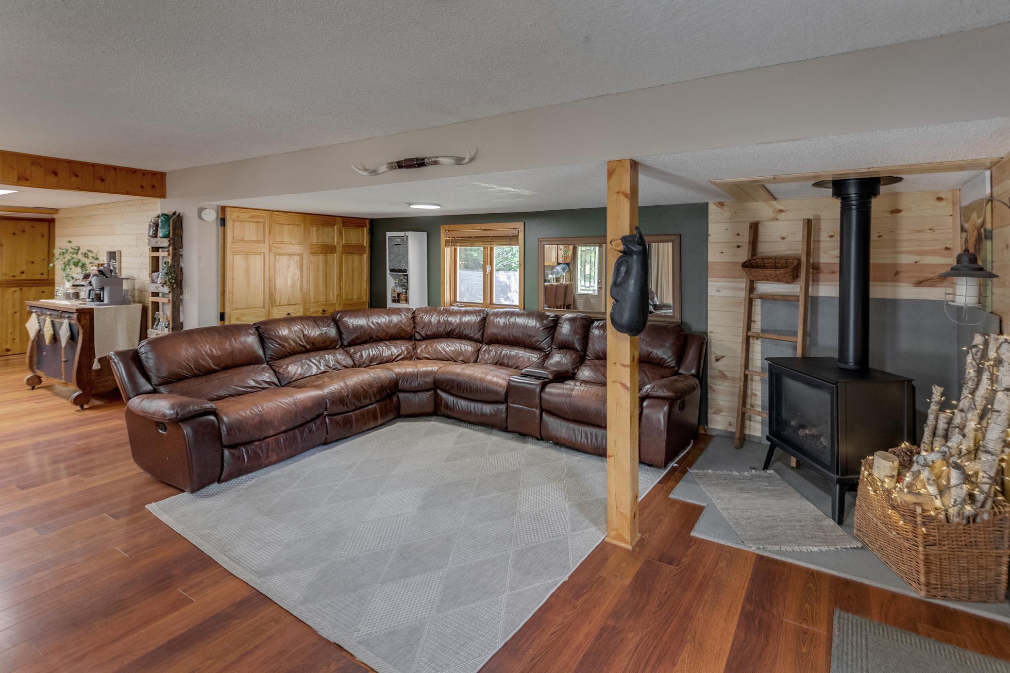 4470 Cinosam Road Property Photo 13