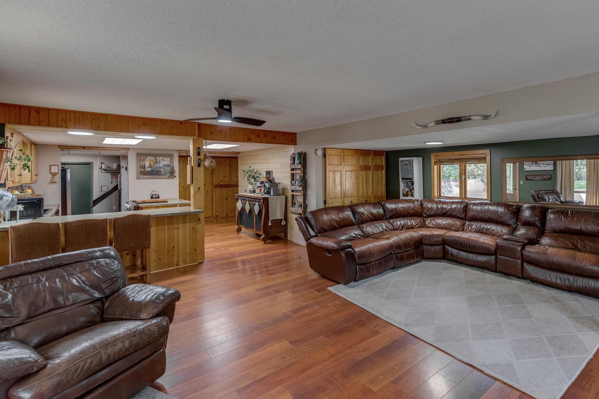 4470 Cinosam Road Property Photo 14